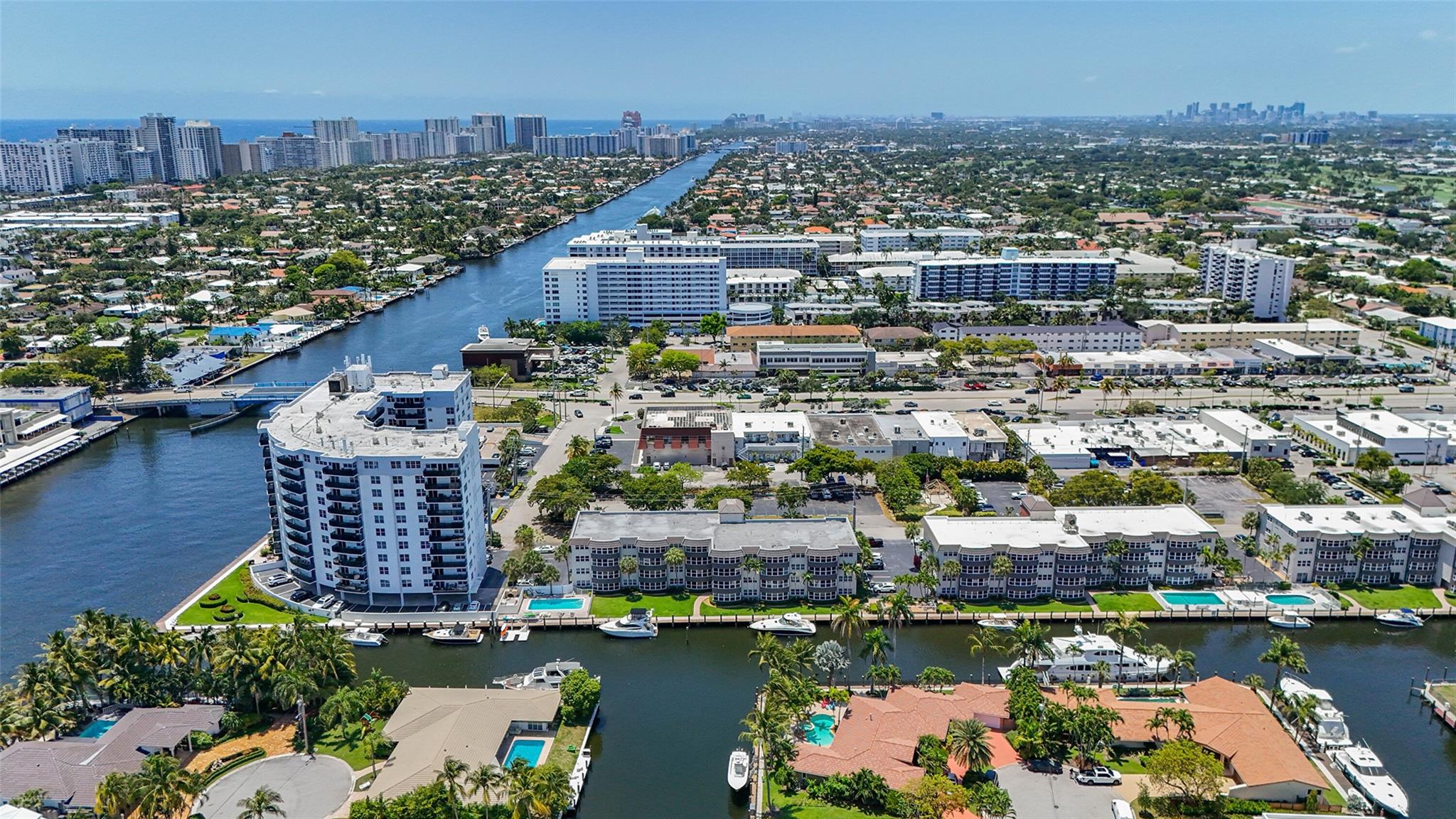 3121 NE 51st St #406E Fort Lauderdale, FL 33308