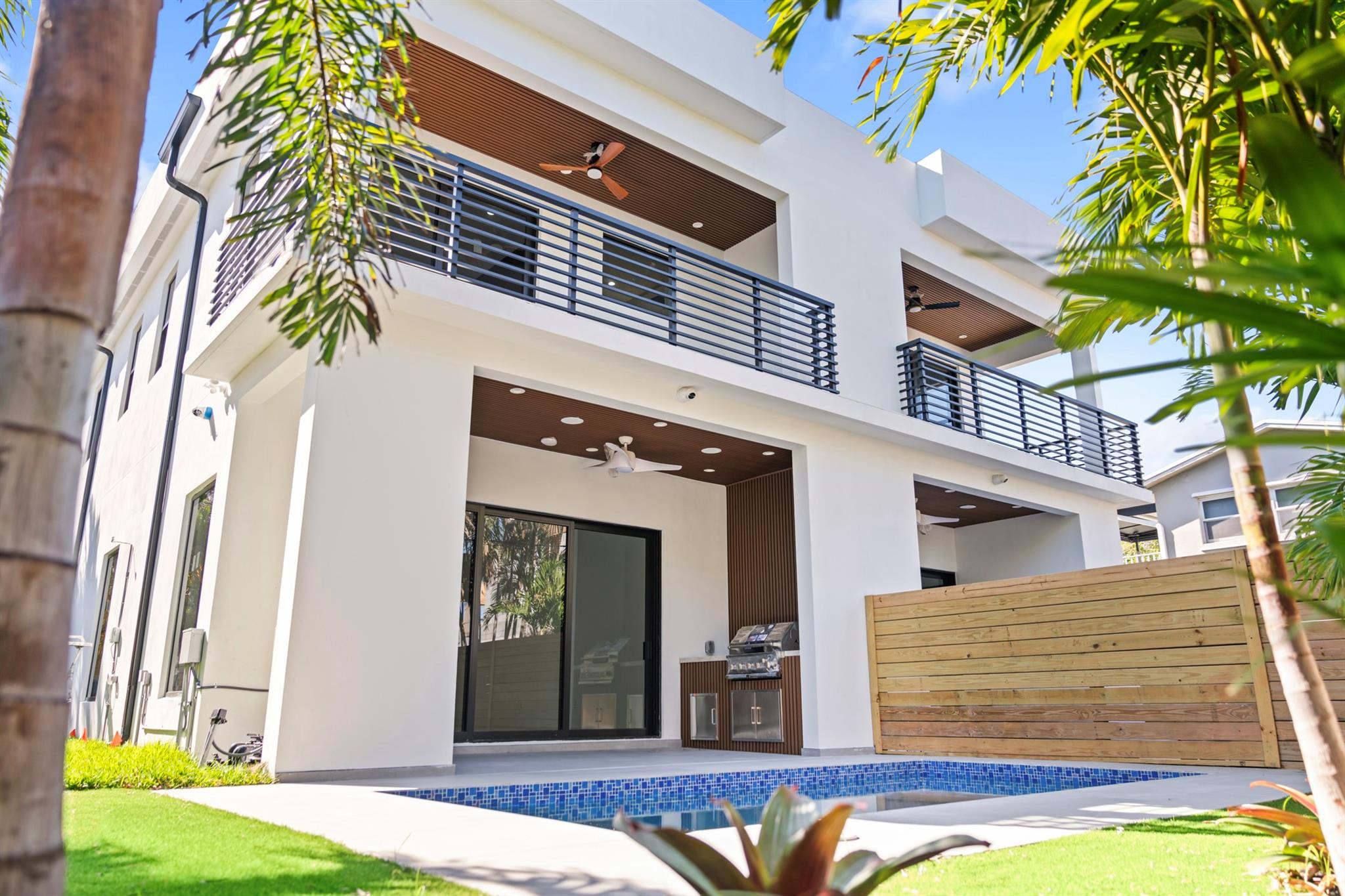 1314 NE 13th Fort Lauderdale, FL 33304