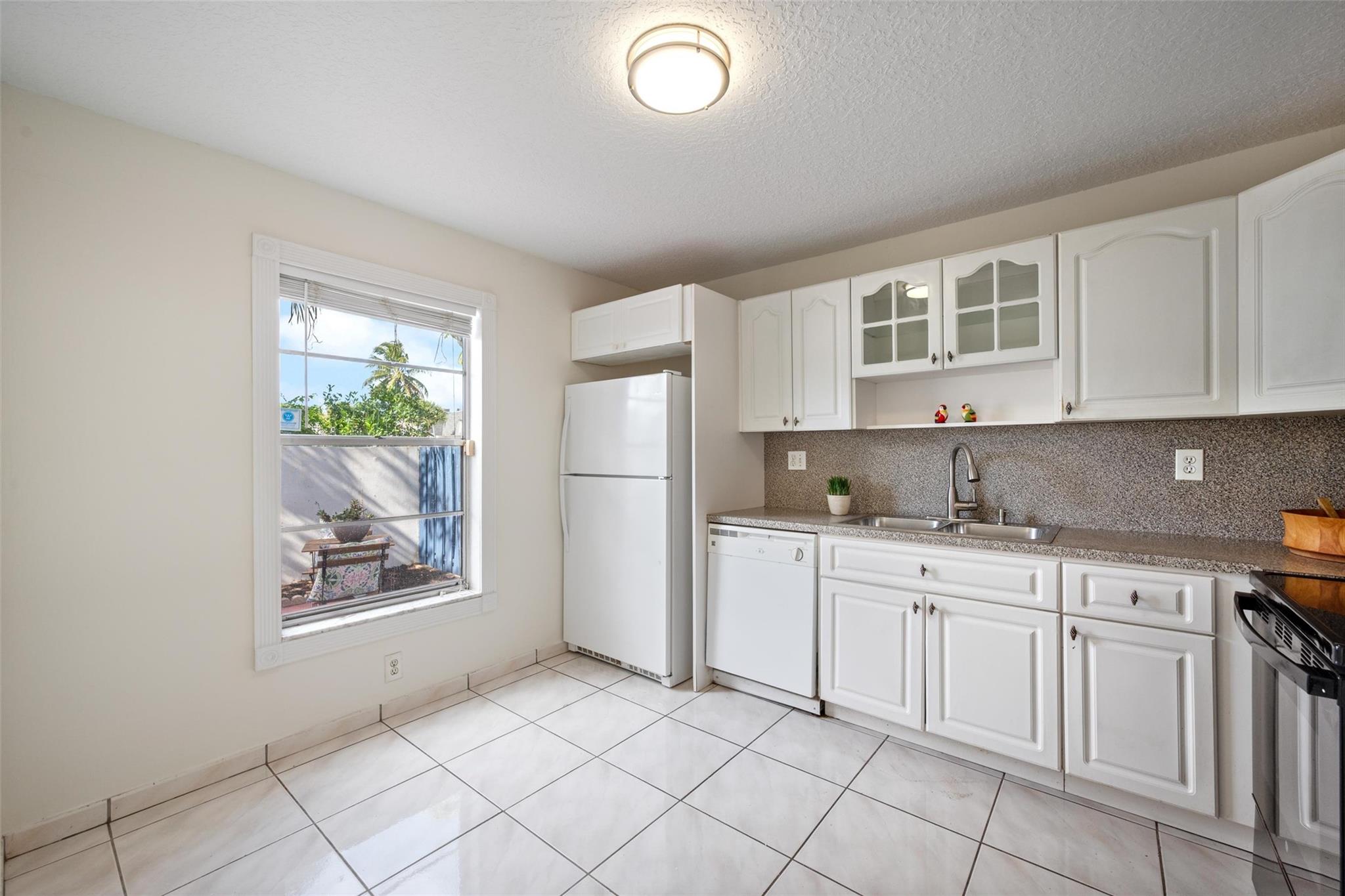 4024 SW 67th Ter #2 Davie, FL 33314