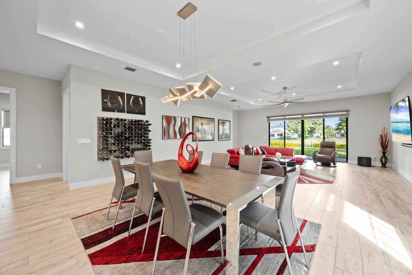 3069 Bellflower Cir West Palm Beach, FL 33401