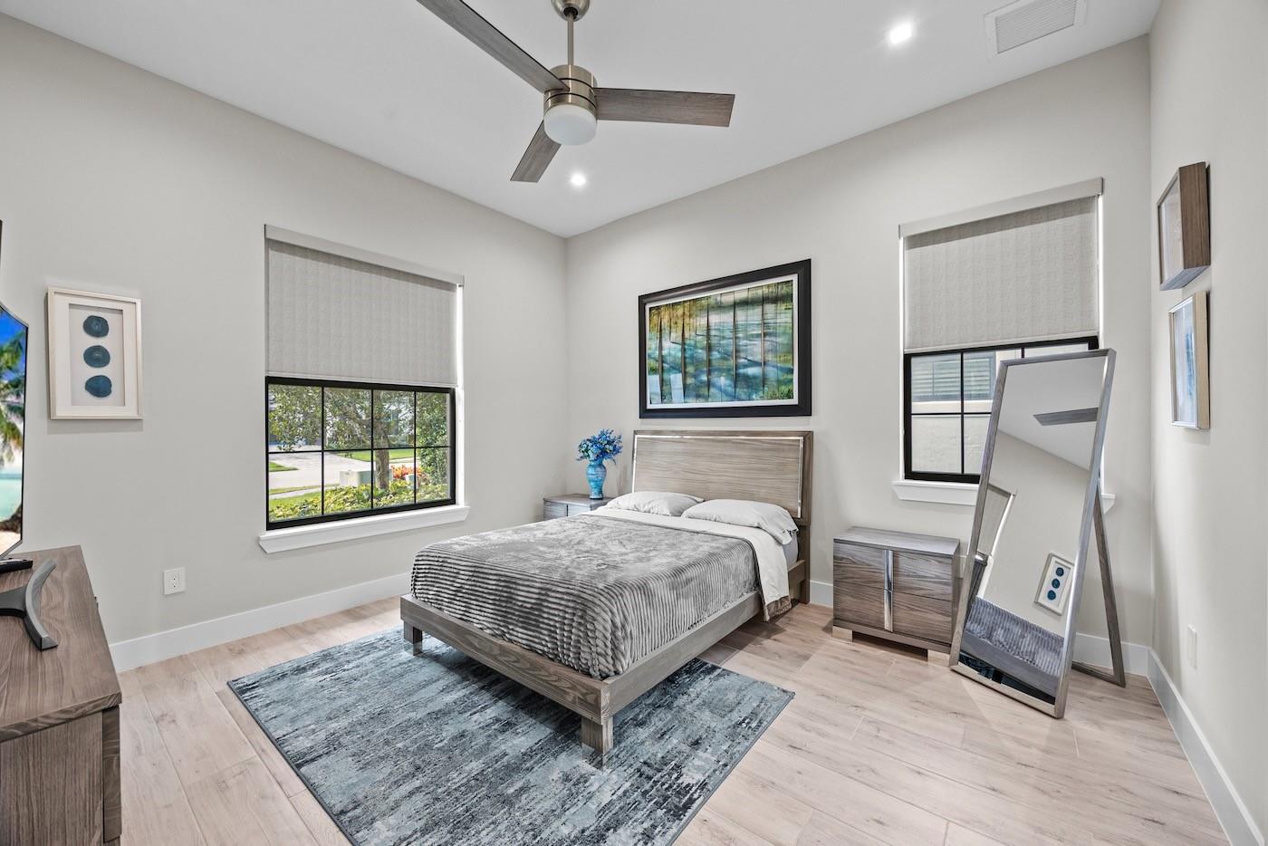 3069 Bellflower Cir West Palm Beach, FL 33401