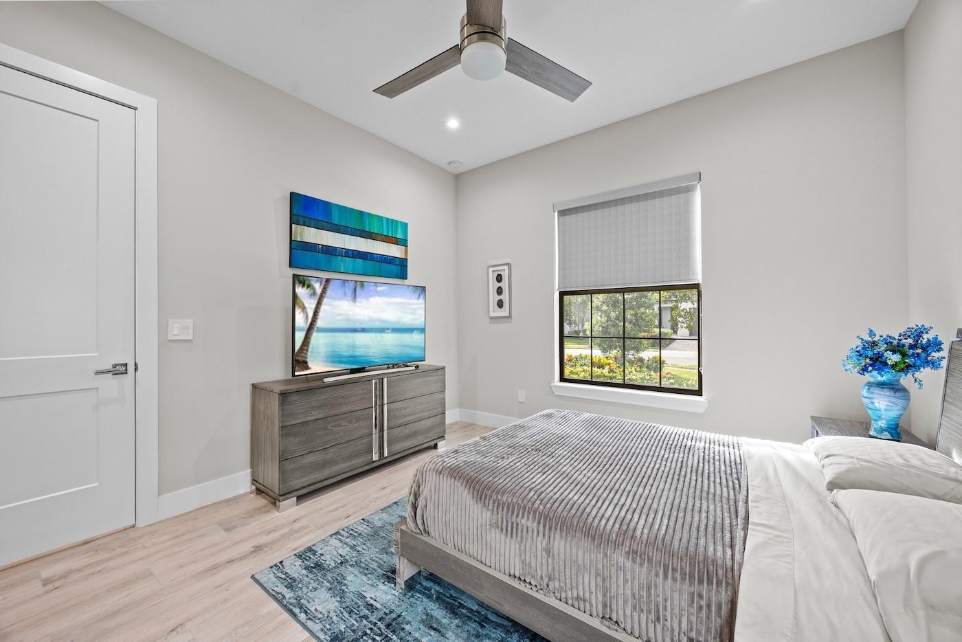 3069 Bellflower Cir West Palm Beach, FL 33401