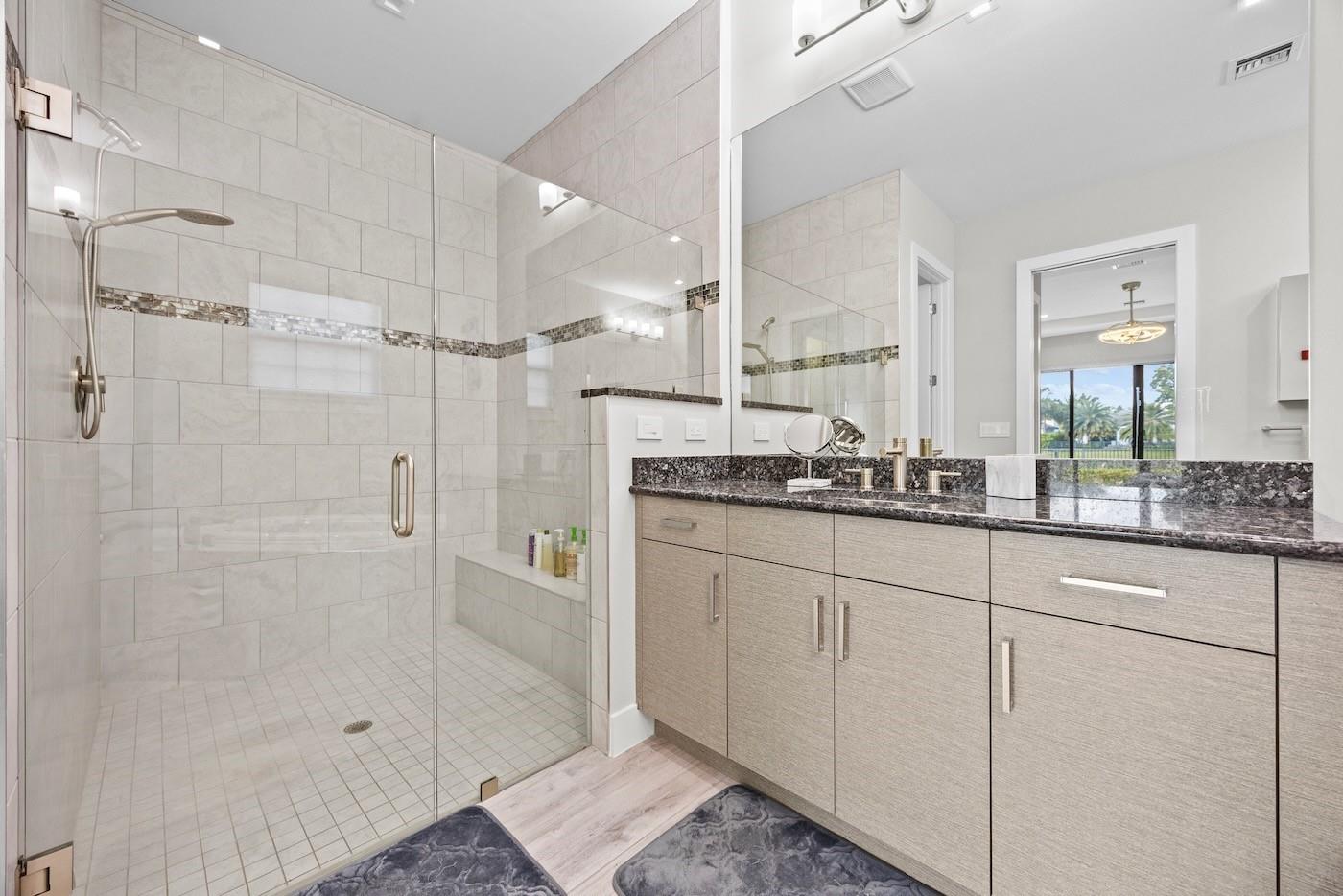 3069 Bellflower Cir West Palm Beach, FL 33401