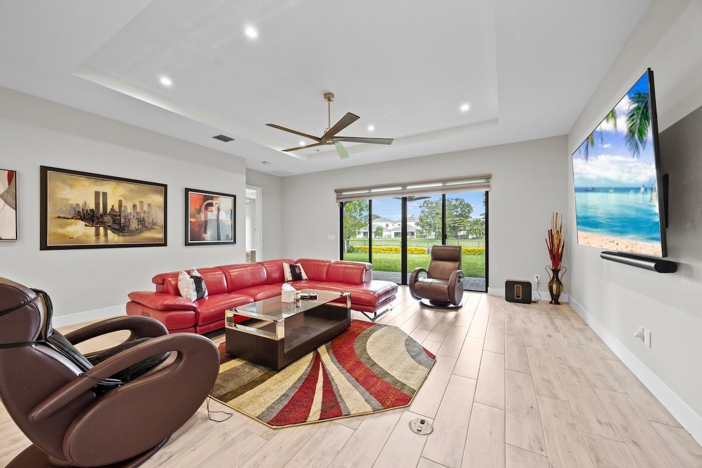 3069 Bellflower Cir West Palm Beach, FL 33401