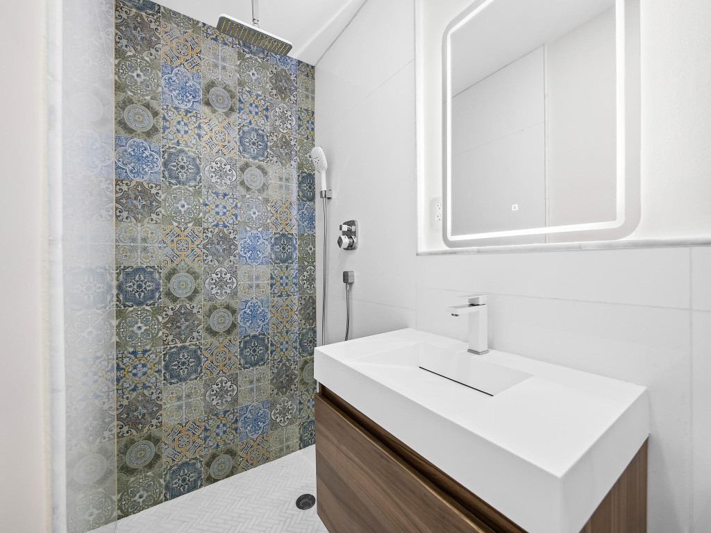 714 NE 16th Fort Lauderdale, FL 33304