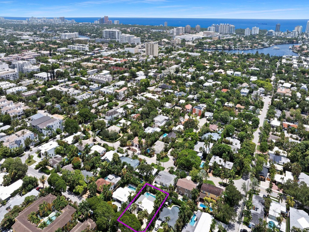 714 NE 16th Fort Lauderdale, FL 33304