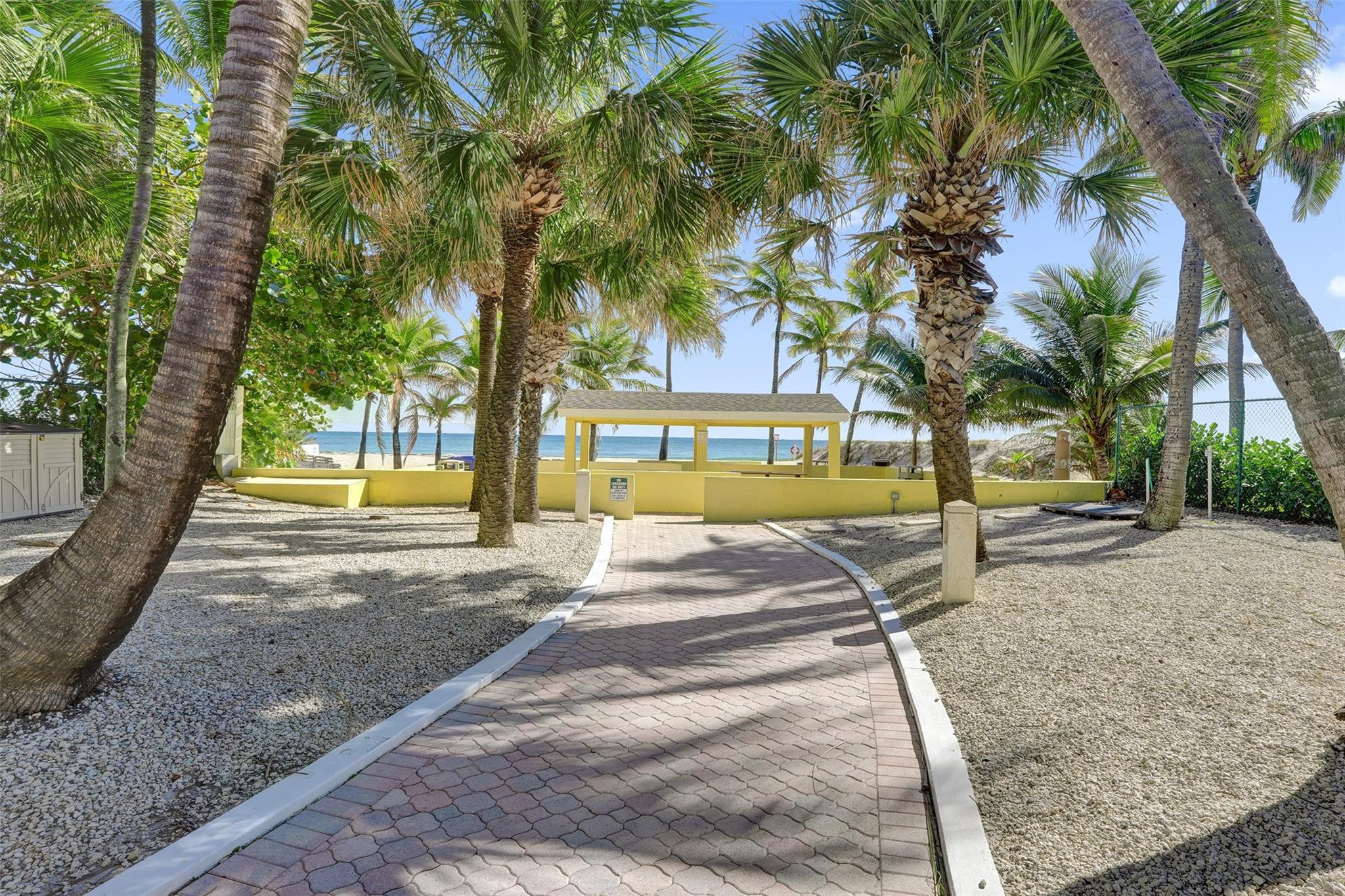 1395 S Ocean #402 Pompano Beach, FL 33062