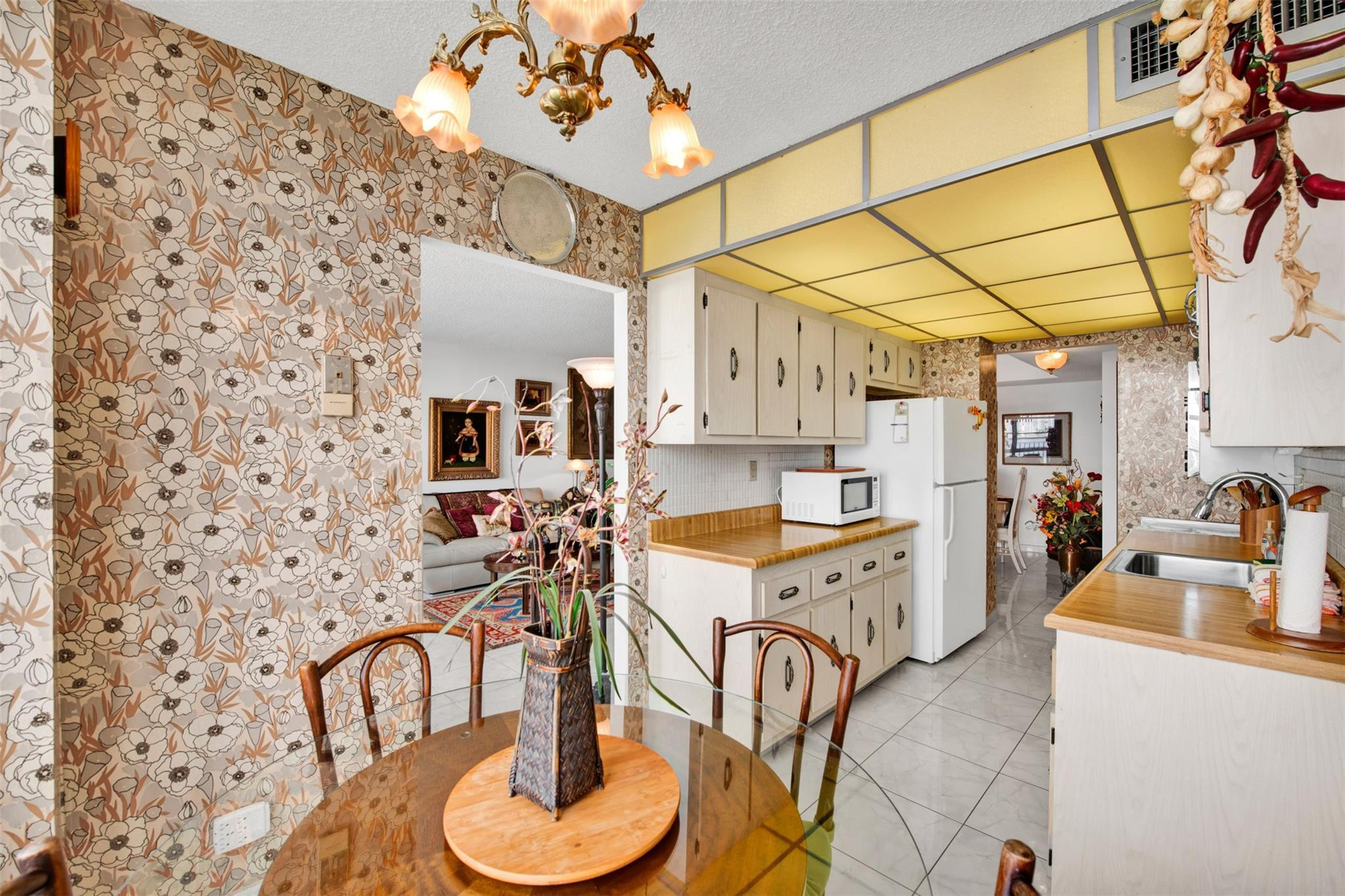 image Winston Towers 50023