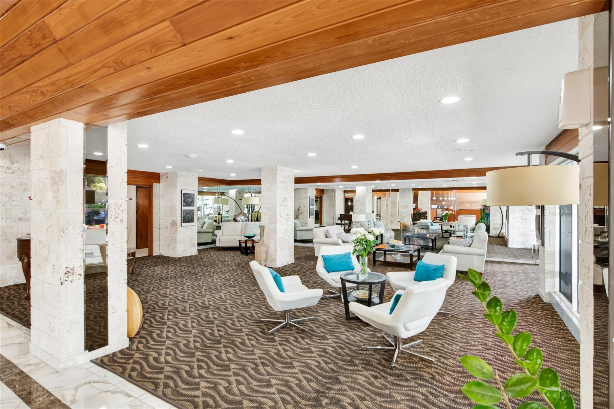 image Winston Towers 50034