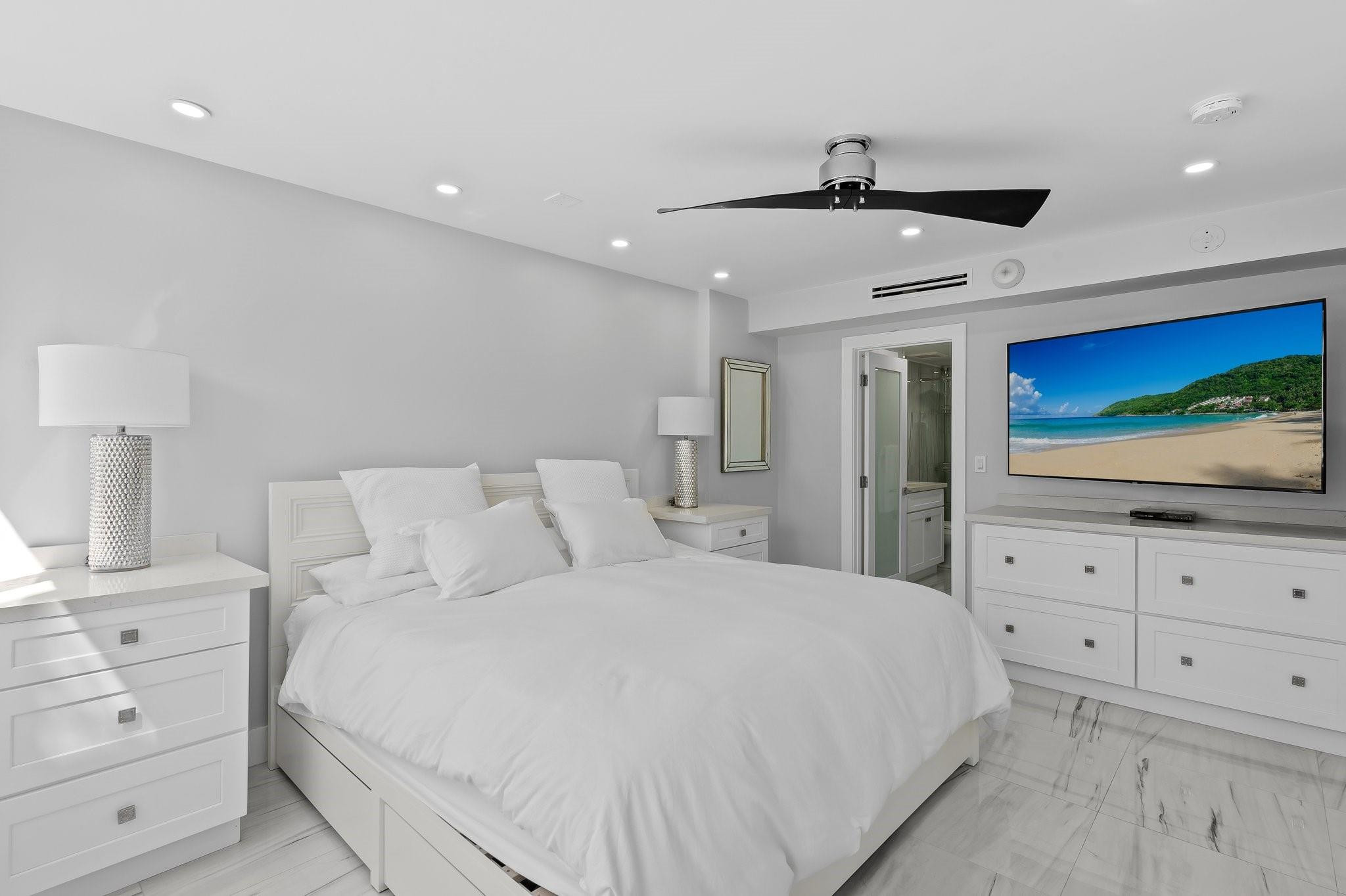 3300 NE 36th #217 Fort Lauderdale, FL 33308