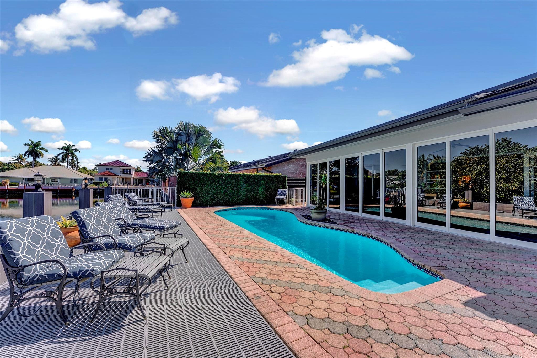 2821 NE 59th Fort Lauderdale, FL 33308