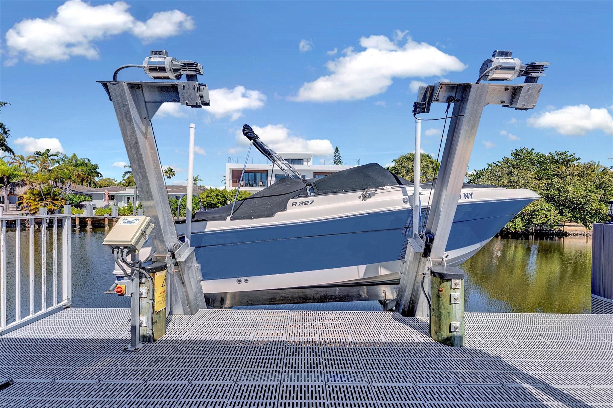 2821 NE 59th Fort Lauderdale, FL 33308