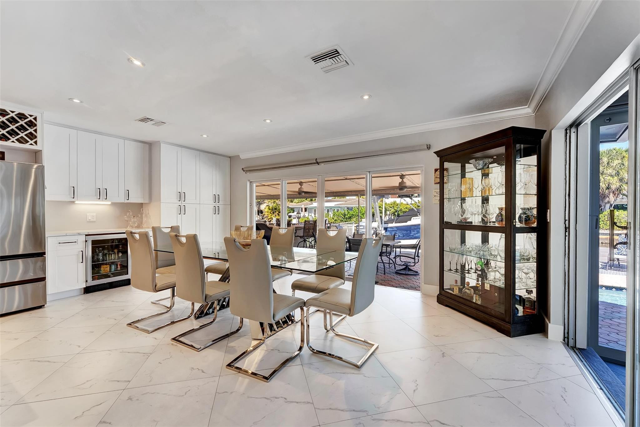 2821 NE 59th Fort Lauderdale, FL 33308