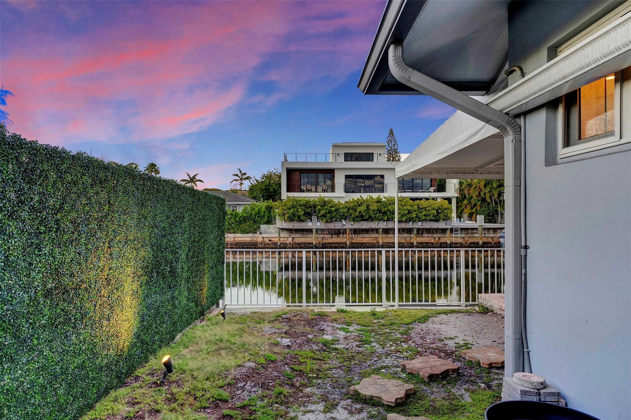 2821 NE 59th Fort Lauderdale, FL 33308