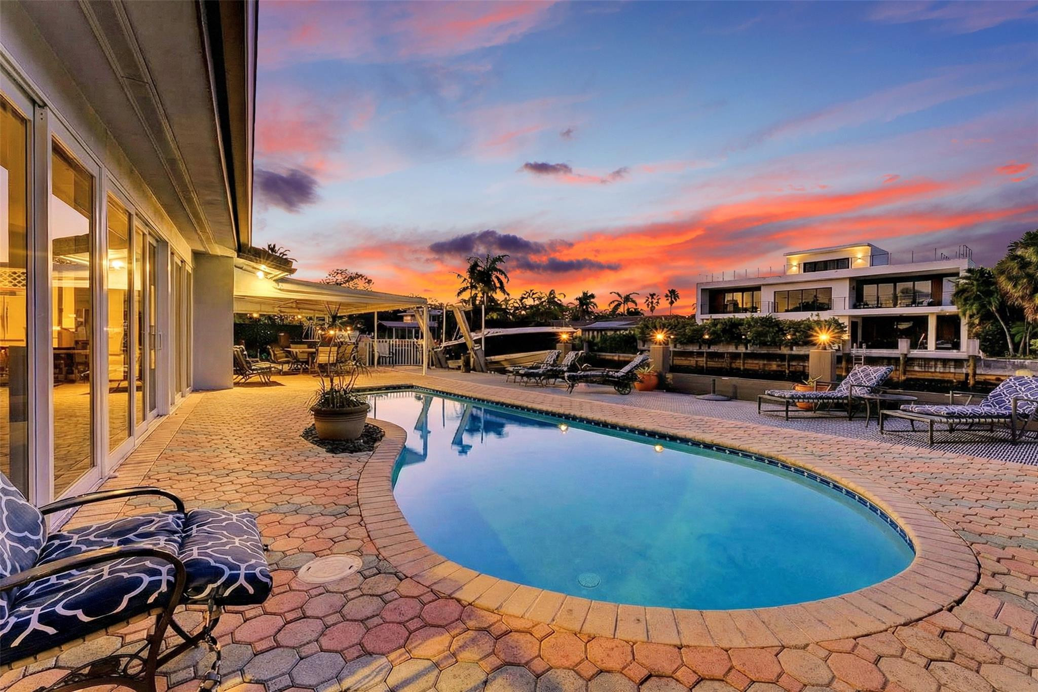 2821 NE 59th Fort Lauderdale, FL 33308