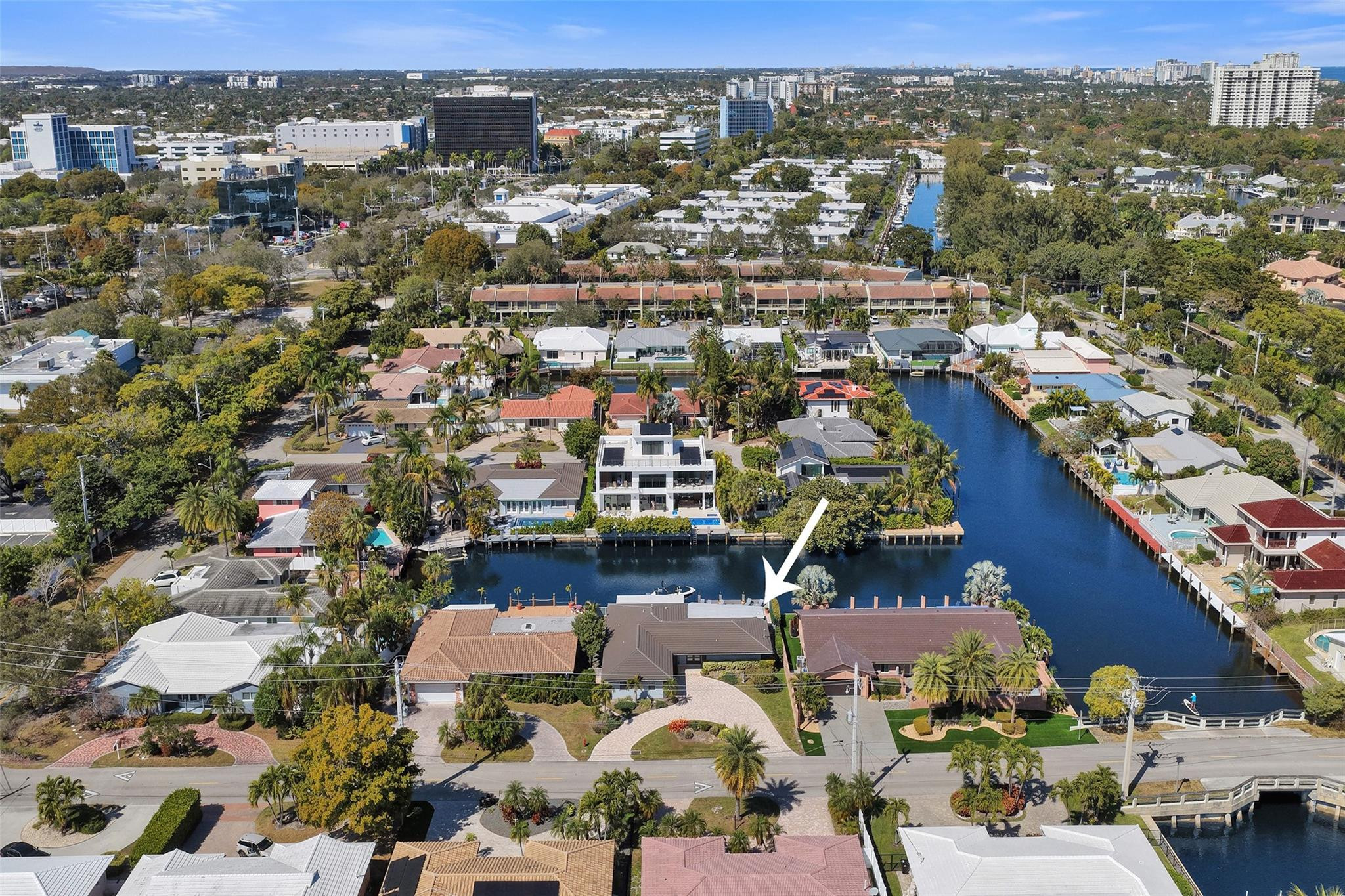 2821 NE 59th Fort Lauderdale, FL 33308