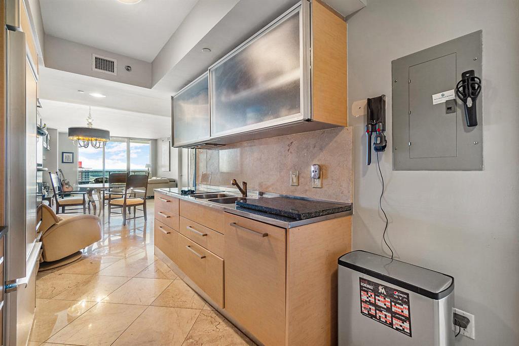 1850 S Ocean Dr #3408,Hallandale Beach, FL 33009