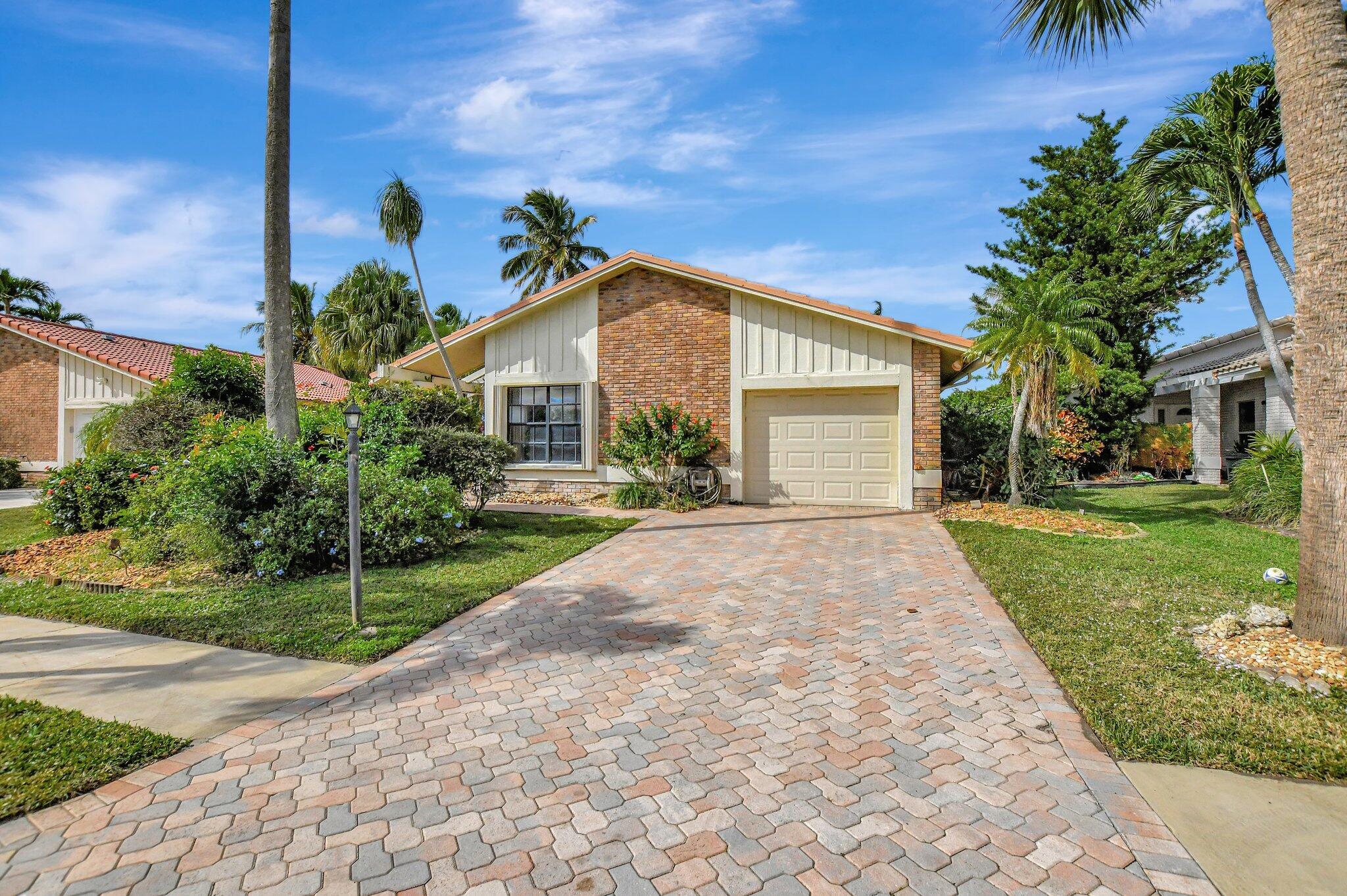 19563 Sea Pines Way