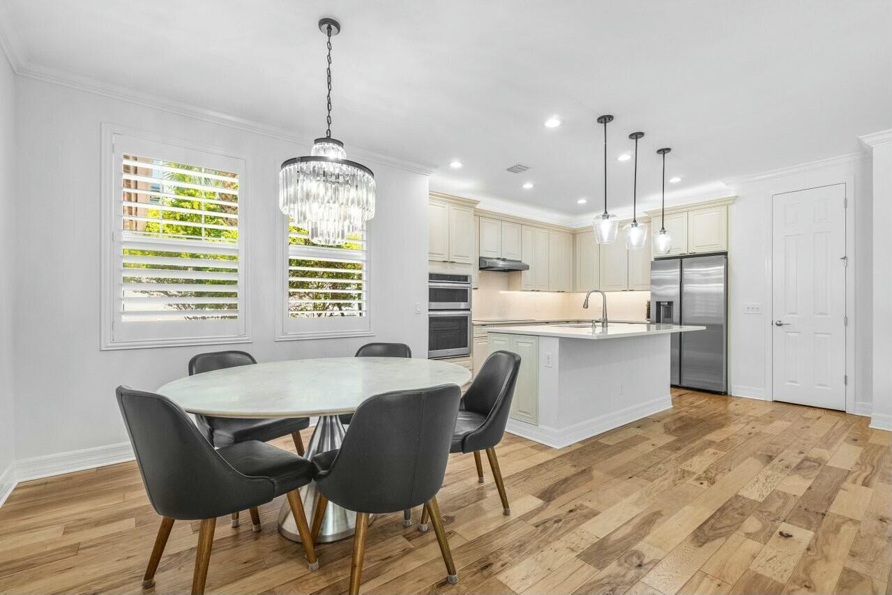 2724 Wymberly Dr Jupiter, FL 33458