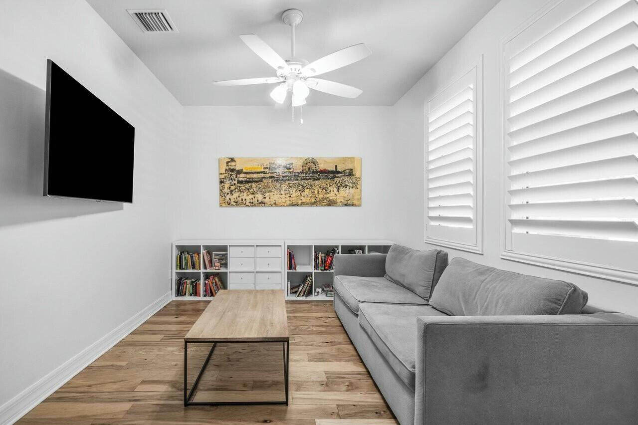 2724 Wymberly Dr Jupiter, FL 33458