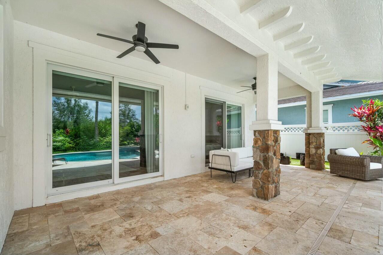 2724 Wymberly Dr Jupiter, FL 33458