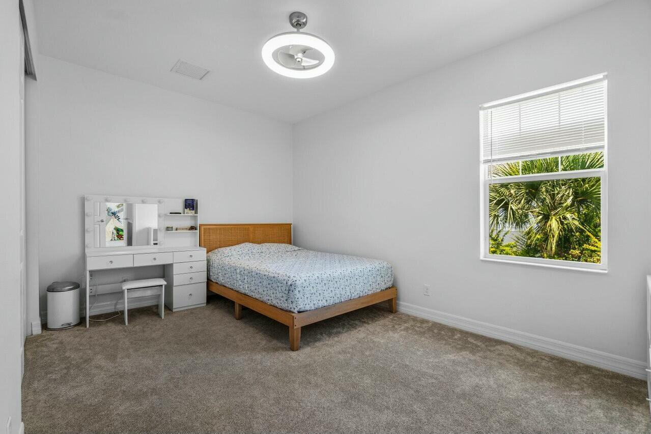 2724 Wymberly Dr Jupiter, FL 33458