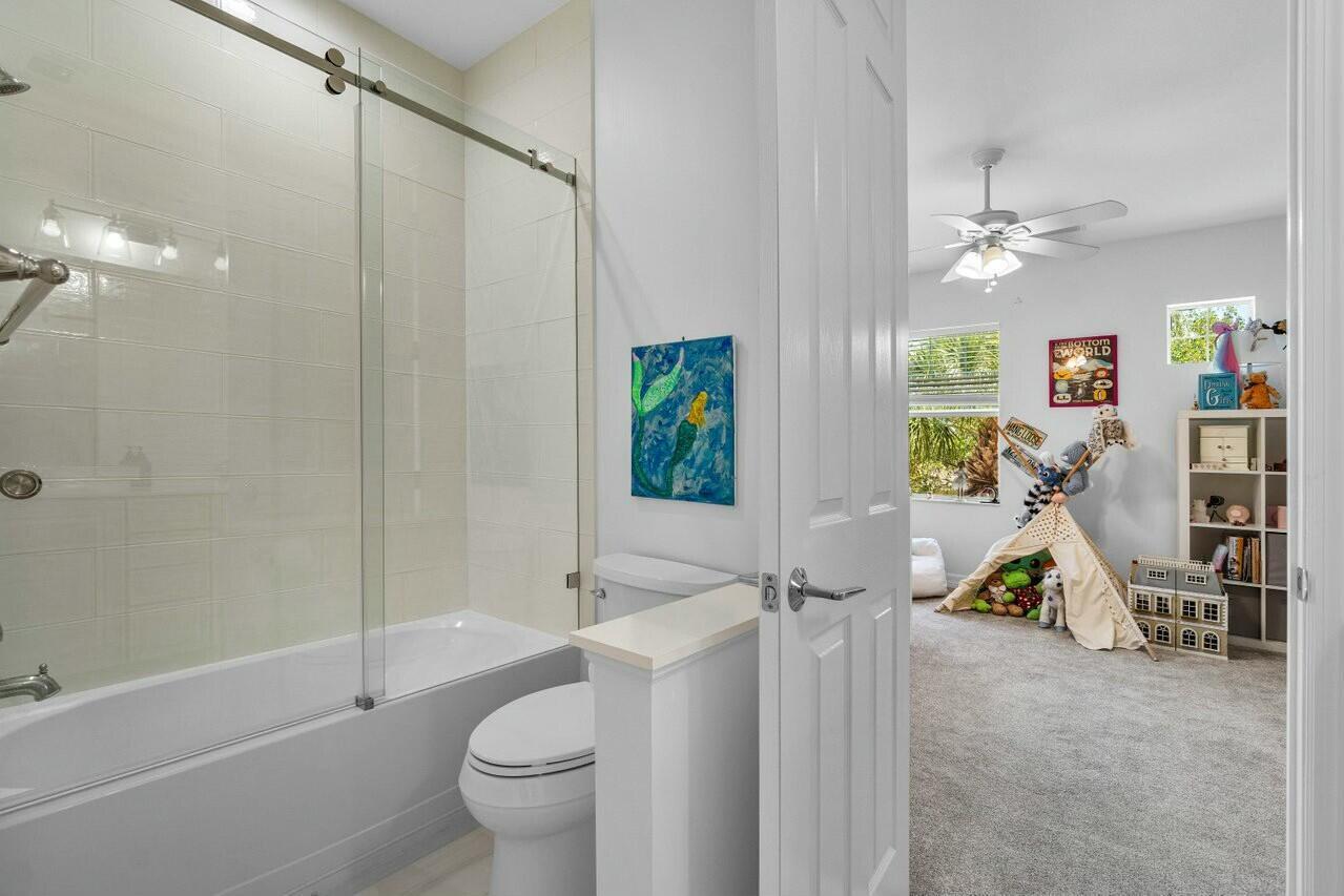 2724 Wymberly Dr Jupiter, FL 33458