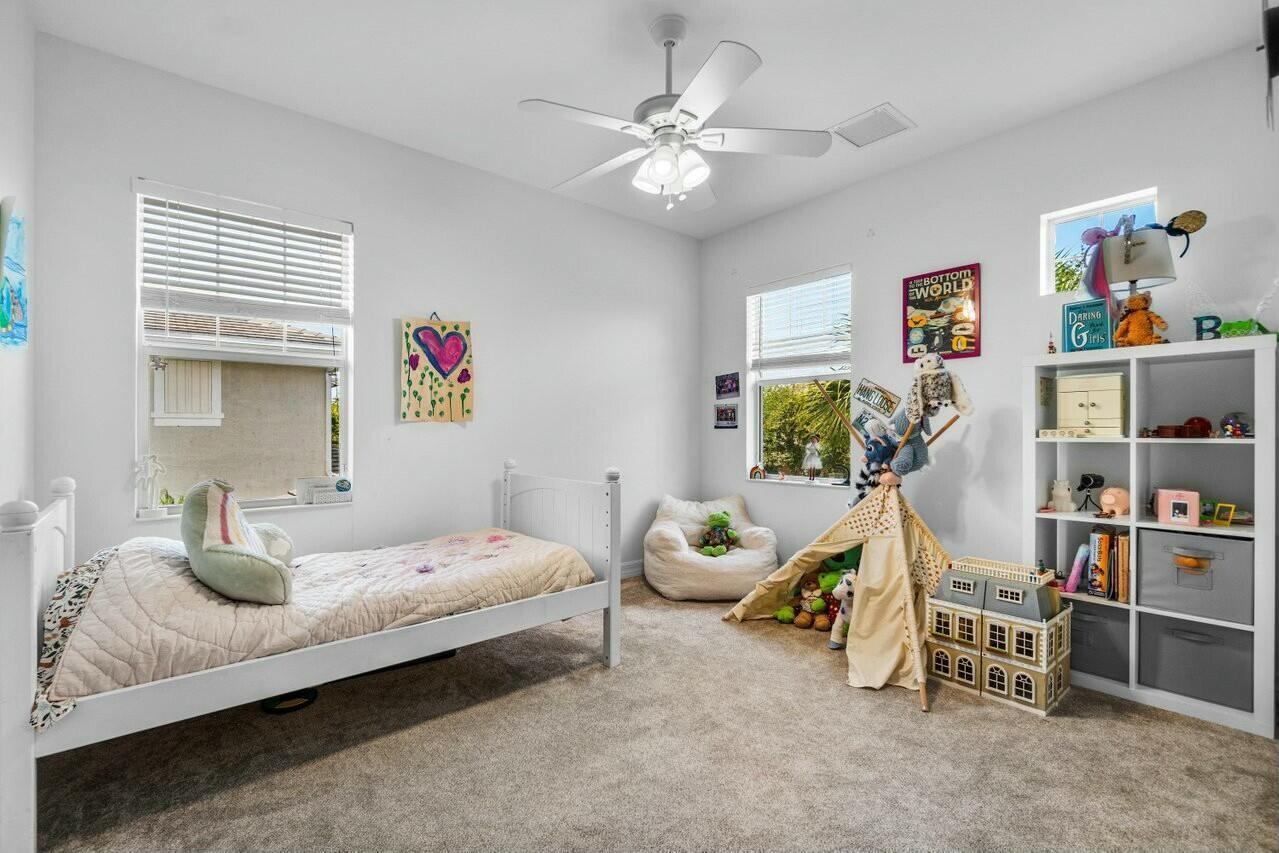 2724 Wymberly Dr Jupiter, FL 33458