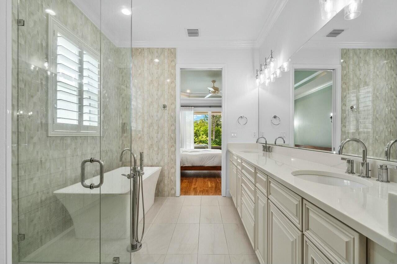 2724 Wymberly Dr Jupiter, FL 33458