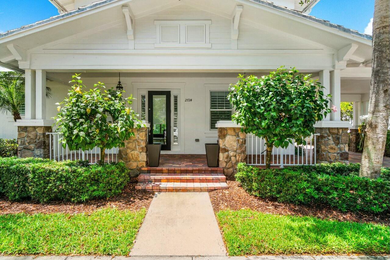 2724 Wymberly Dr Jupiter, FL 33458
