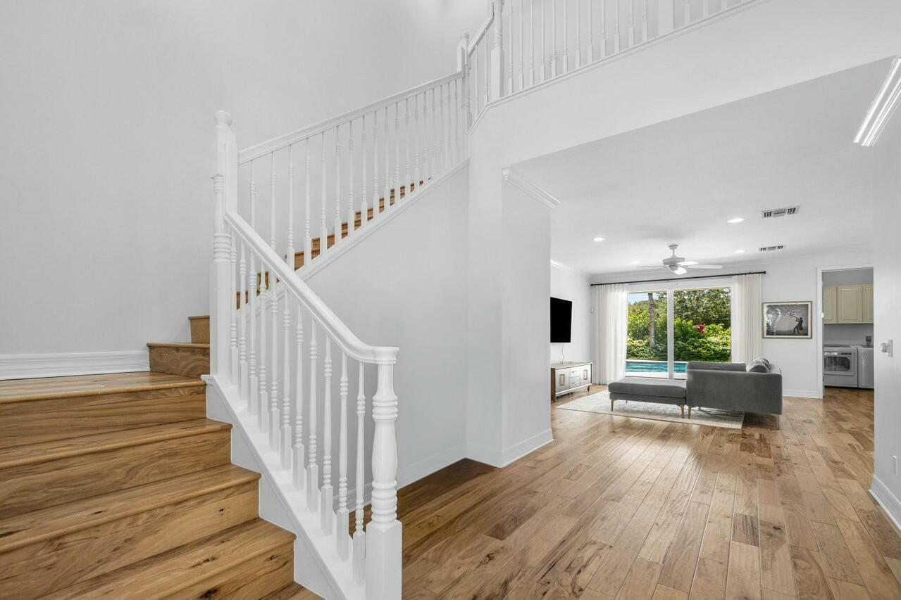 2724 Wymberly Dr Jupiter, FL 33458