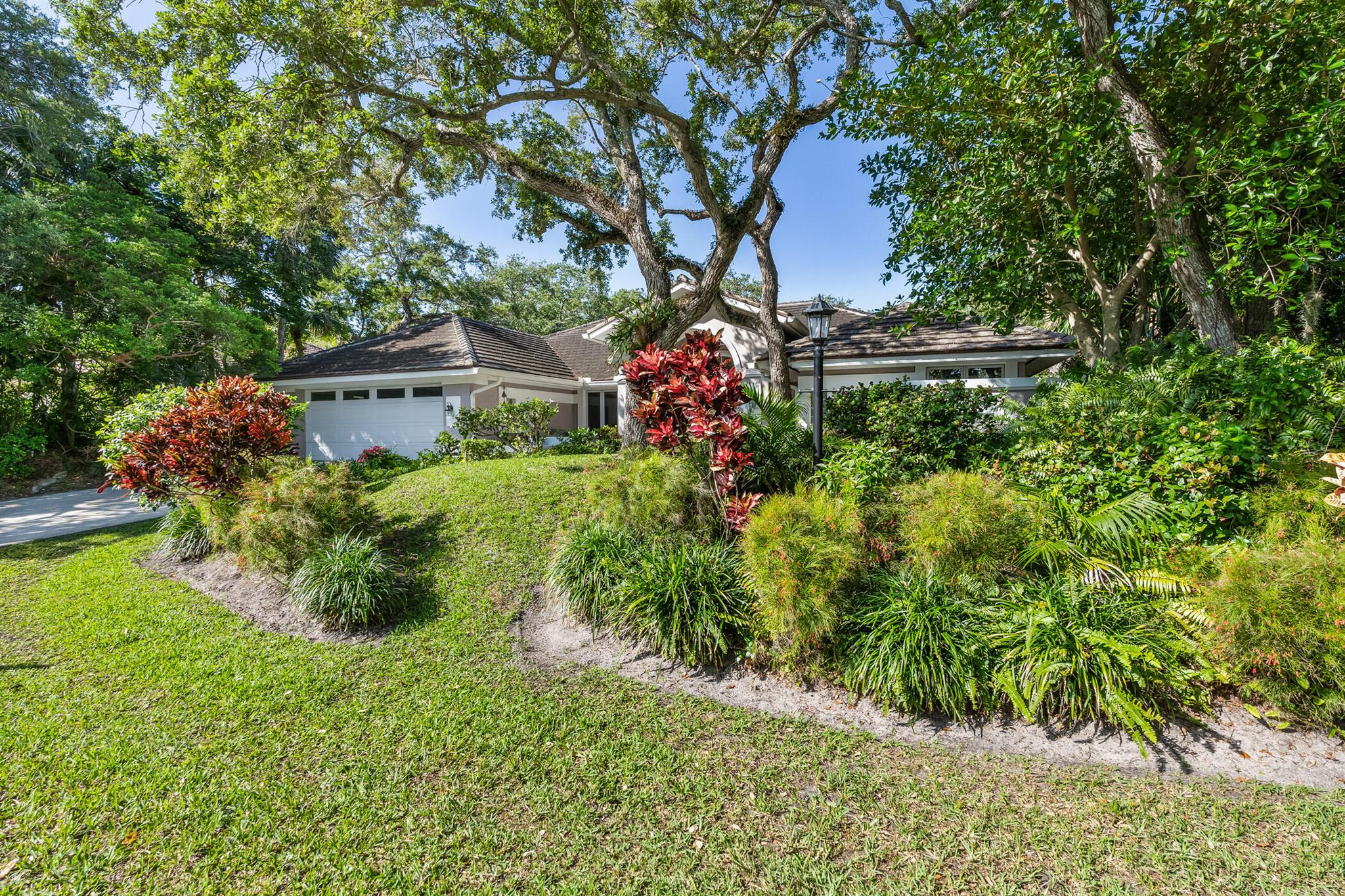 1331 Jonathans Trl Trl,Vero Beach, FL 32963