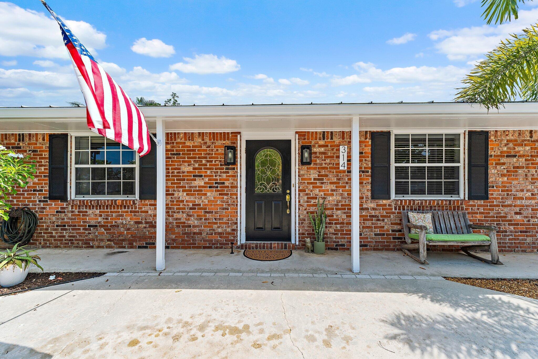 314 Fern St Jupiter, FL 33458