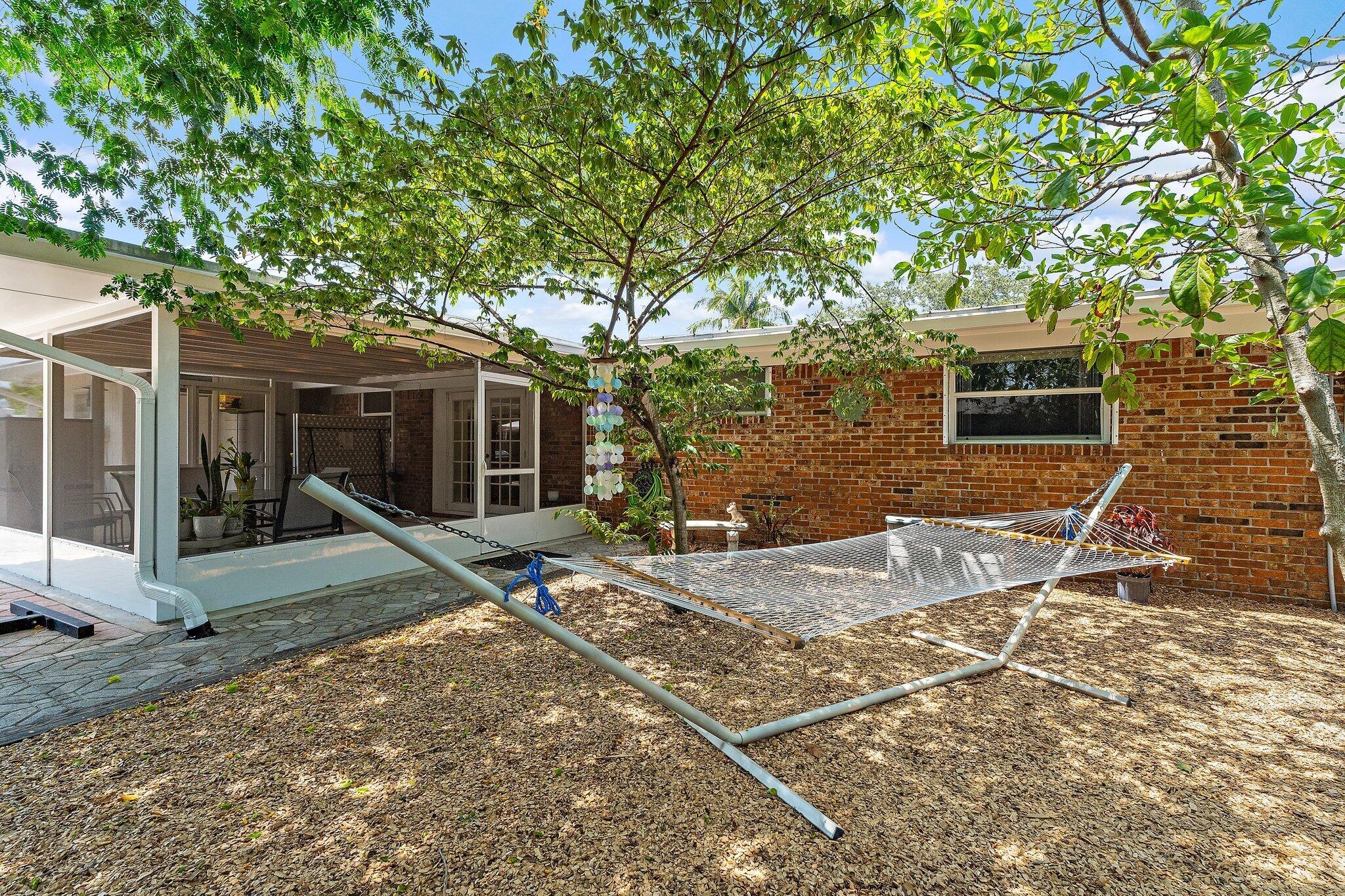 314 Fern St Jupiter, FL 33458