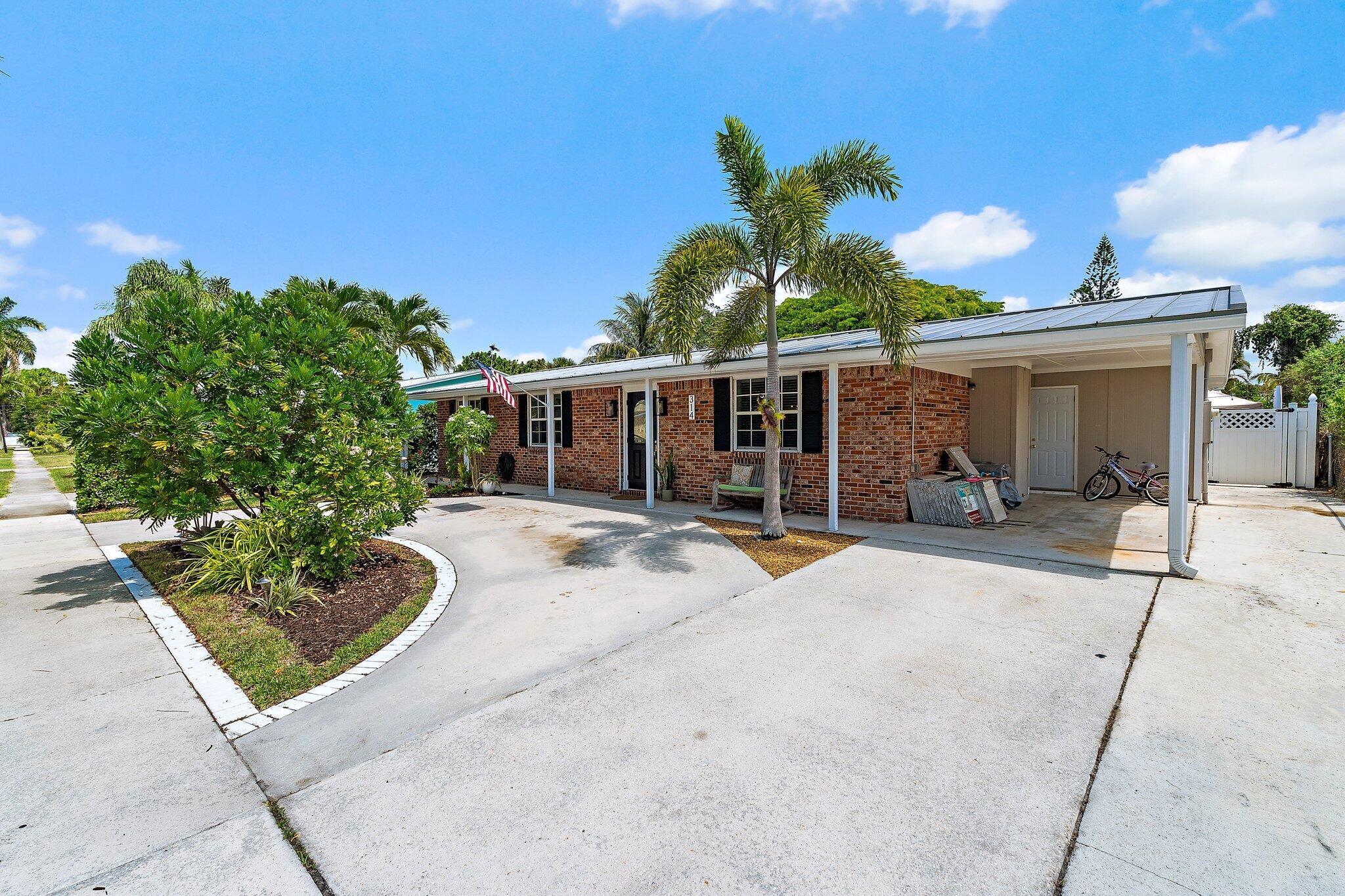 314 Fern St Jupiter, FL 33458