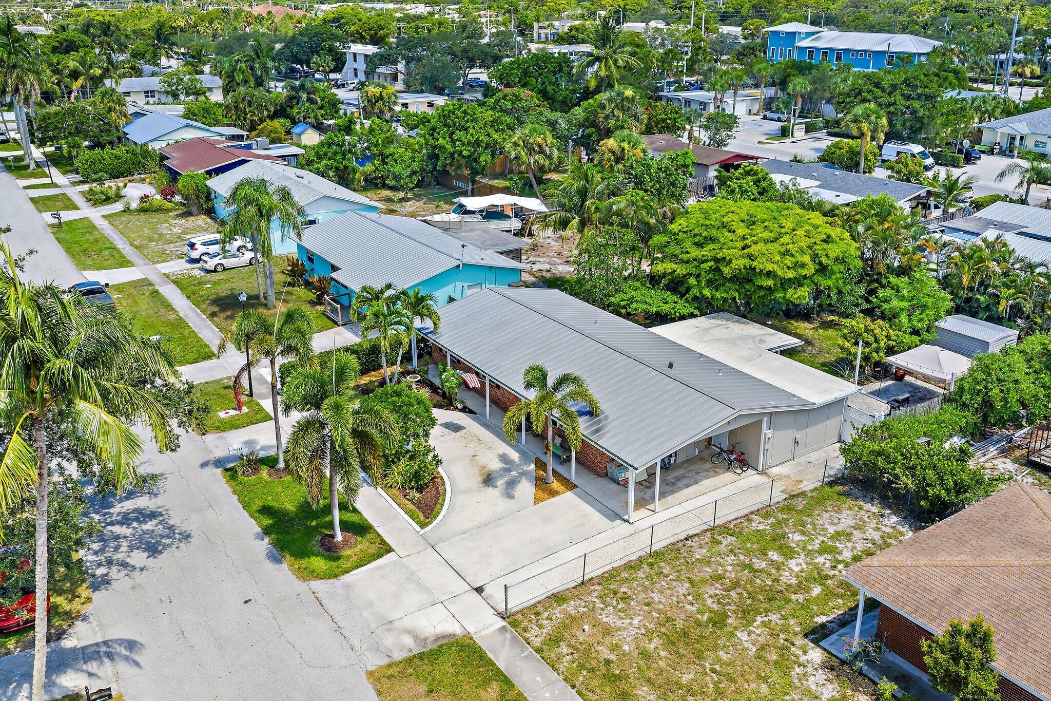 314 Fern St Jupiter, FL 33458