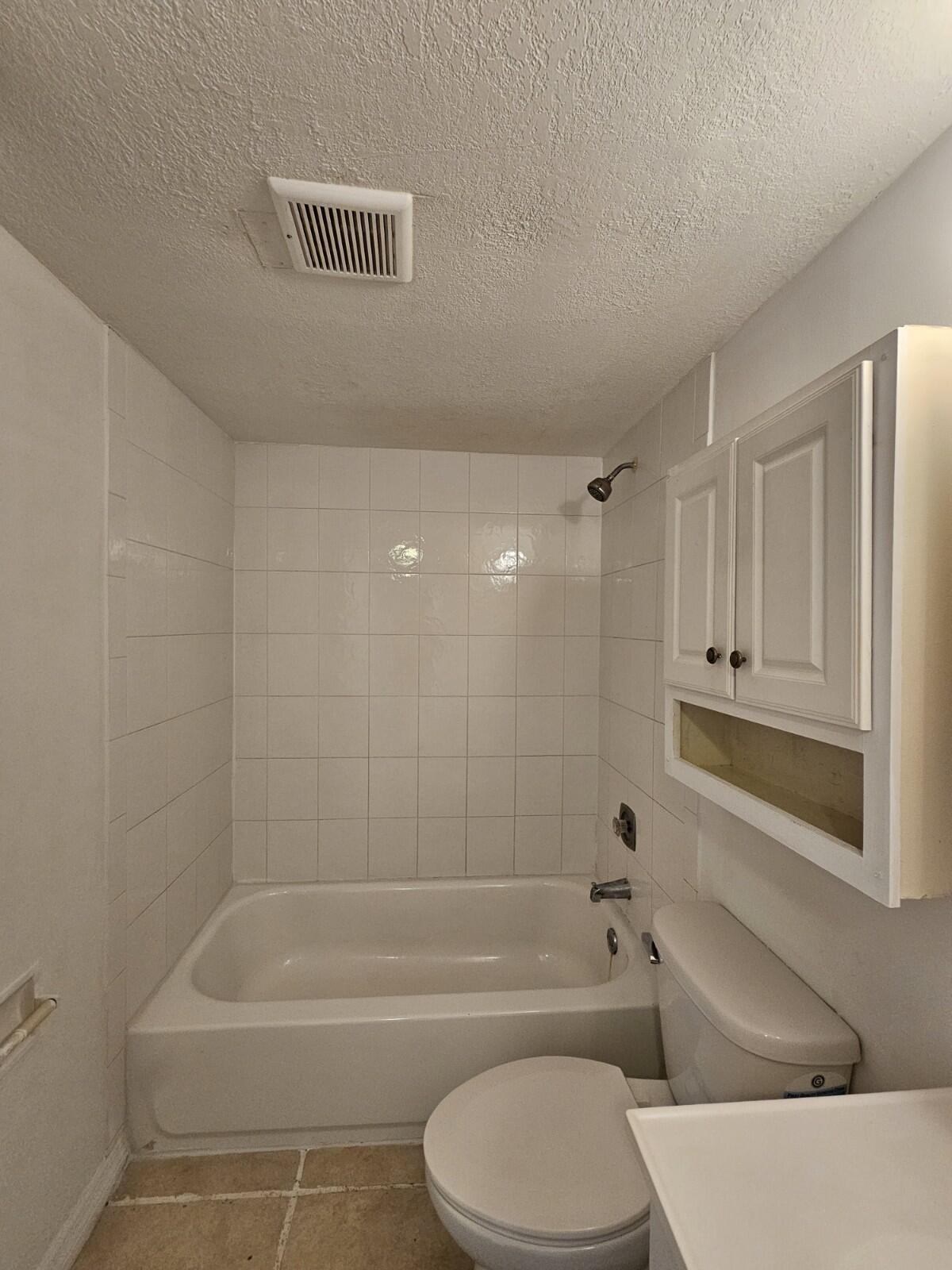 1880 N Congress Ave #107