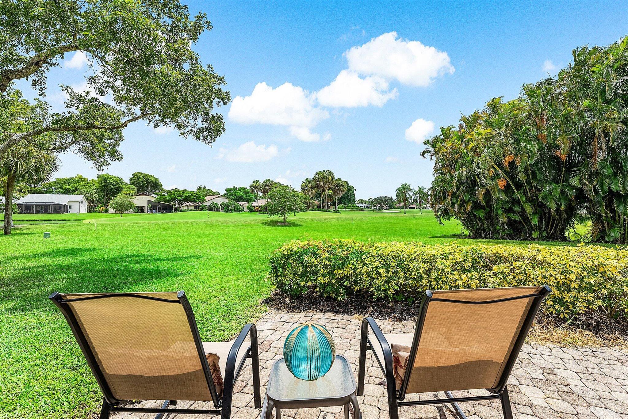 5668 Willow Crk Manor