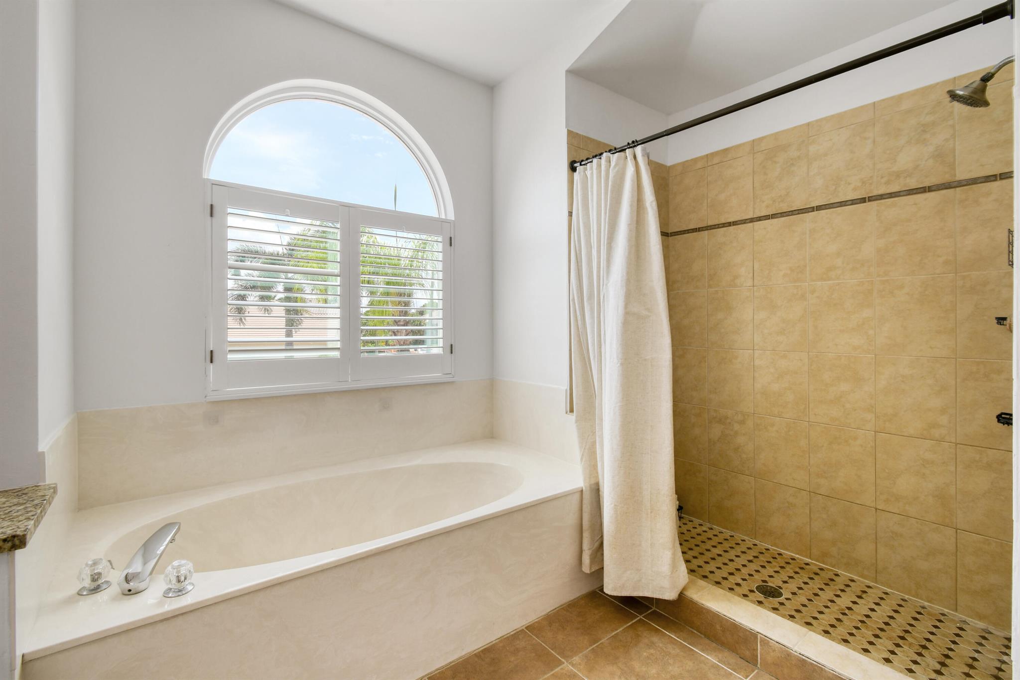 141 St Michaels Ct Jupiter, FL 33458