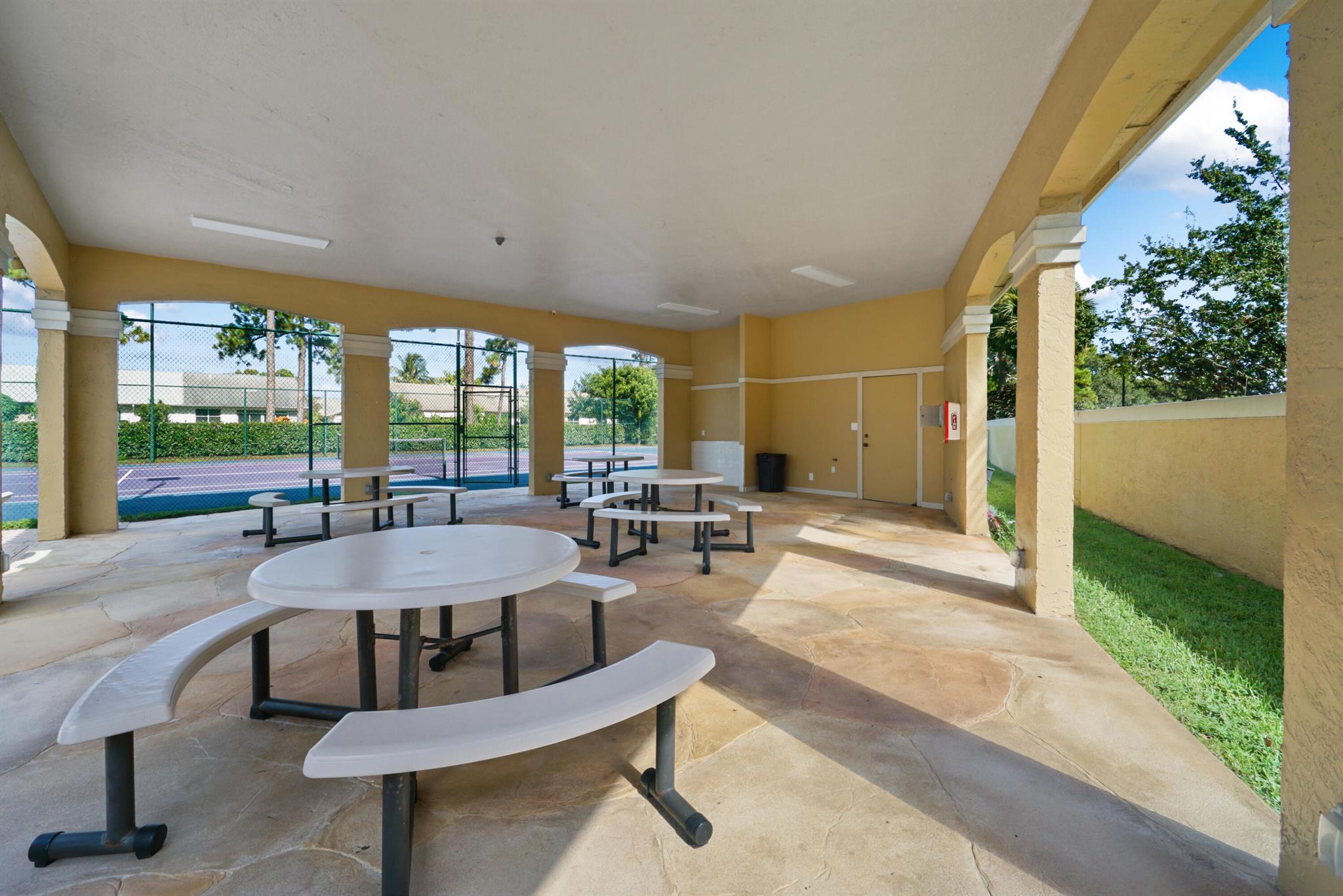 141 St Michaels Ct Jupiter, FL 33458