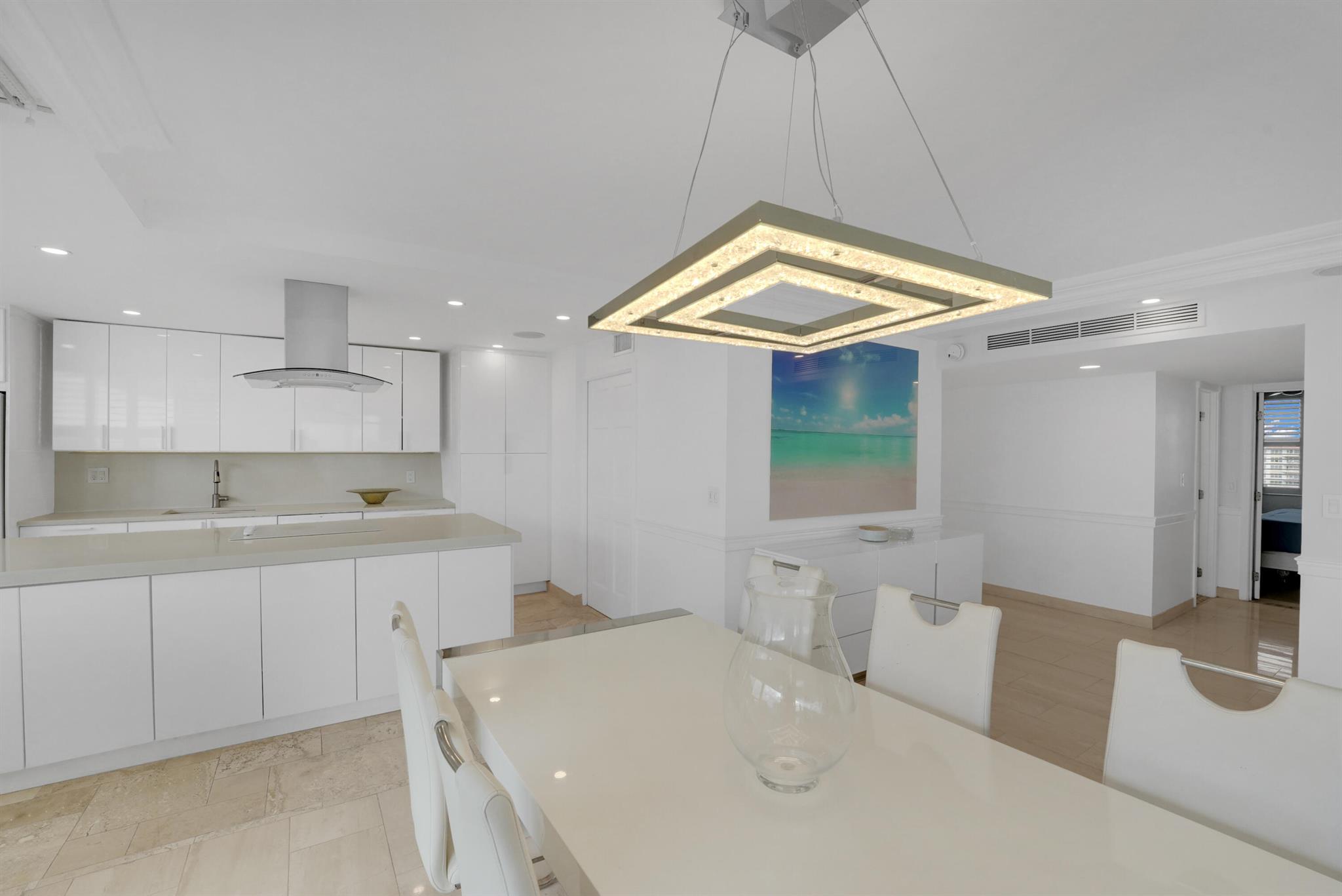 2800 E Sunrise Blvd #19a Fort Lauderdale, FL 33304