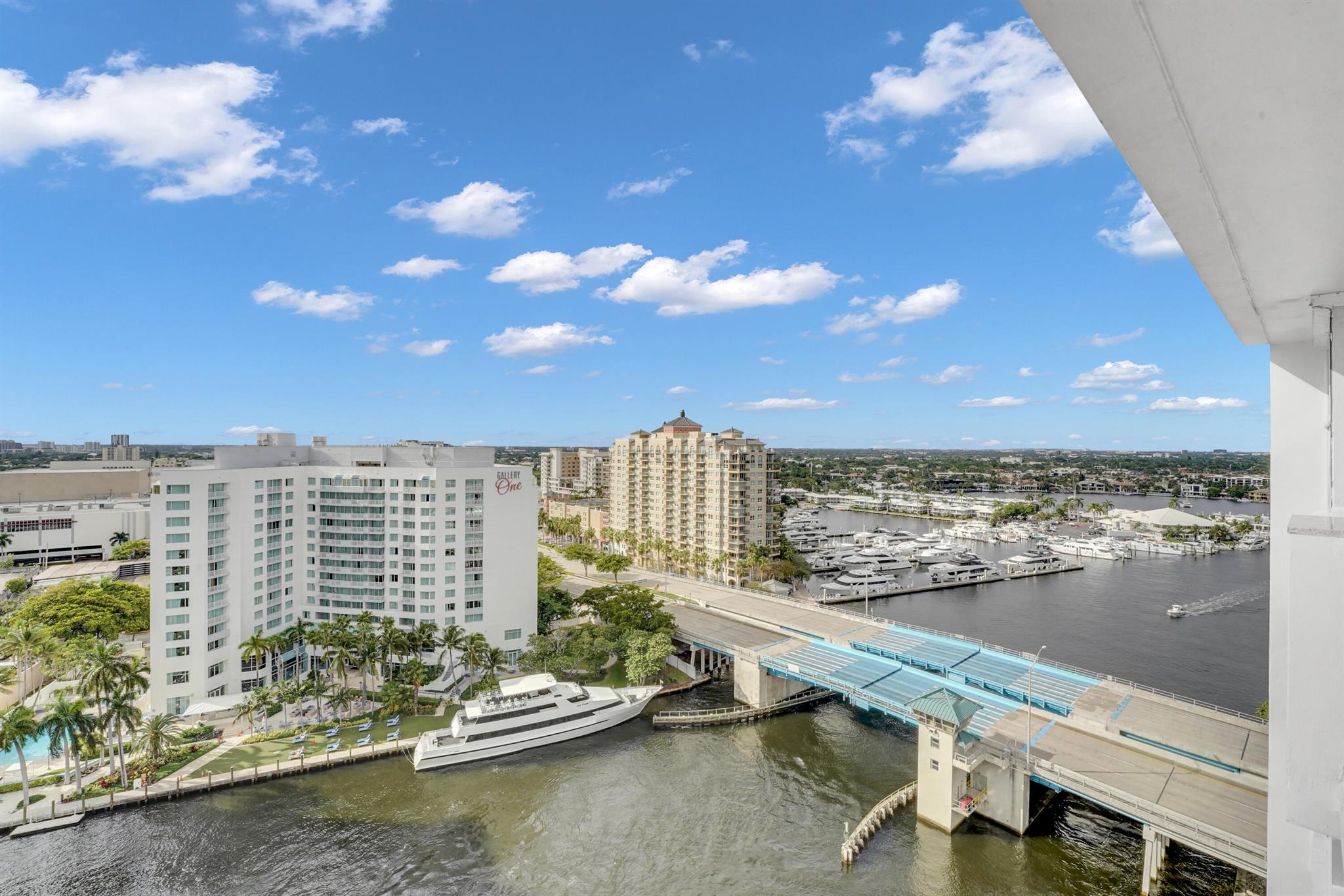 2800 E Sunrise Blvd #19a Fort Lauderdale, FL 33304