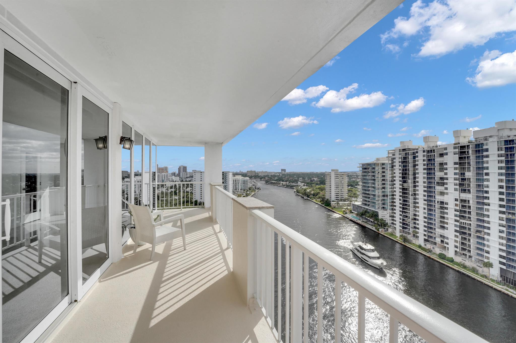 2800 E Sunrise Blvd #19a Fort Lauderdale, FL 33304