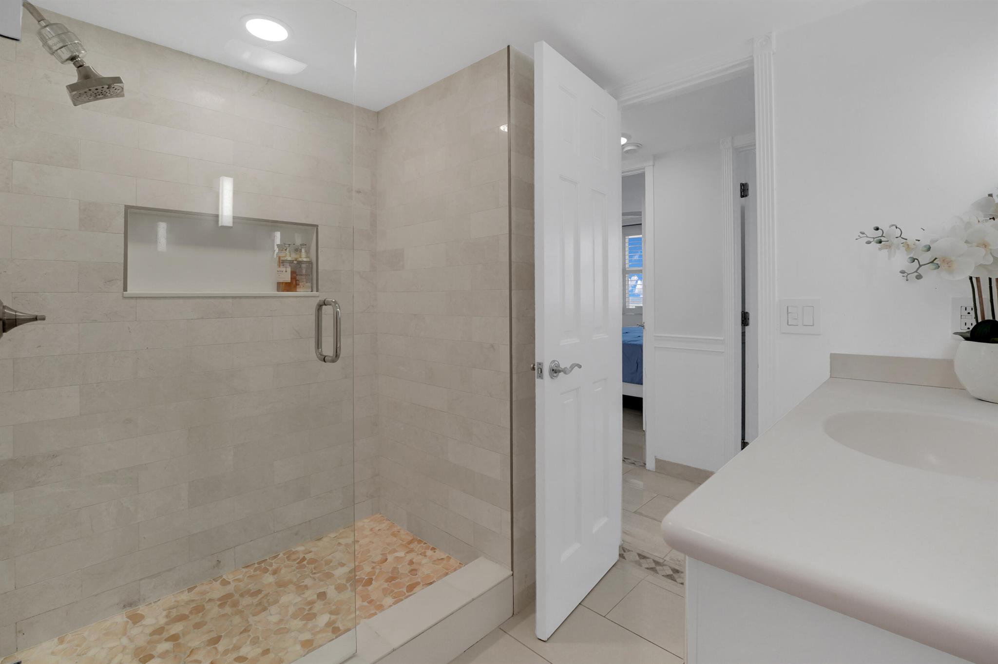 2800 E Sunrise Blvd #19a Fort Lauderdale, FL 33304