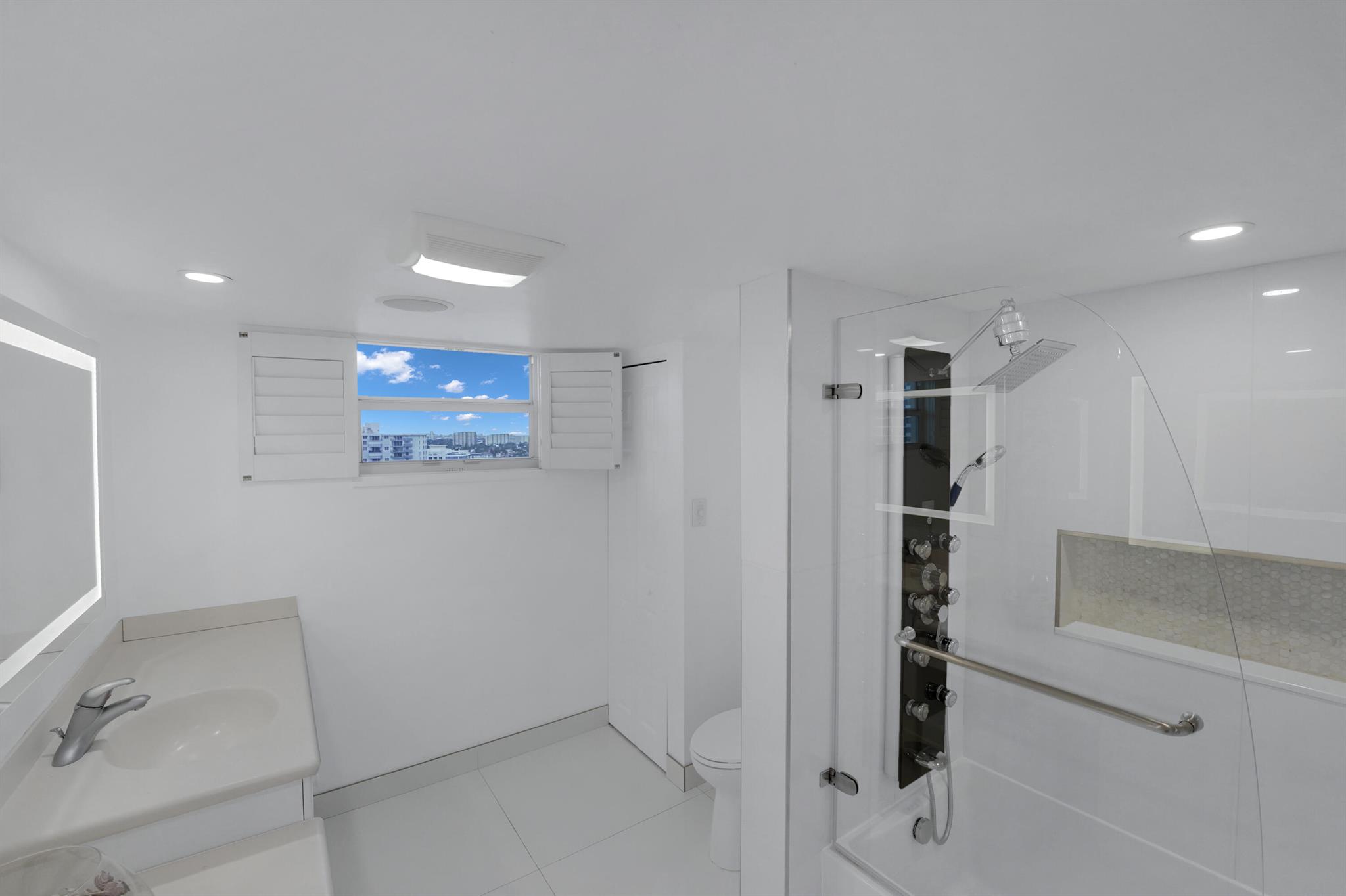 2800 E Sunrise Blvd #19a Fort Lauderdale, FL 33304