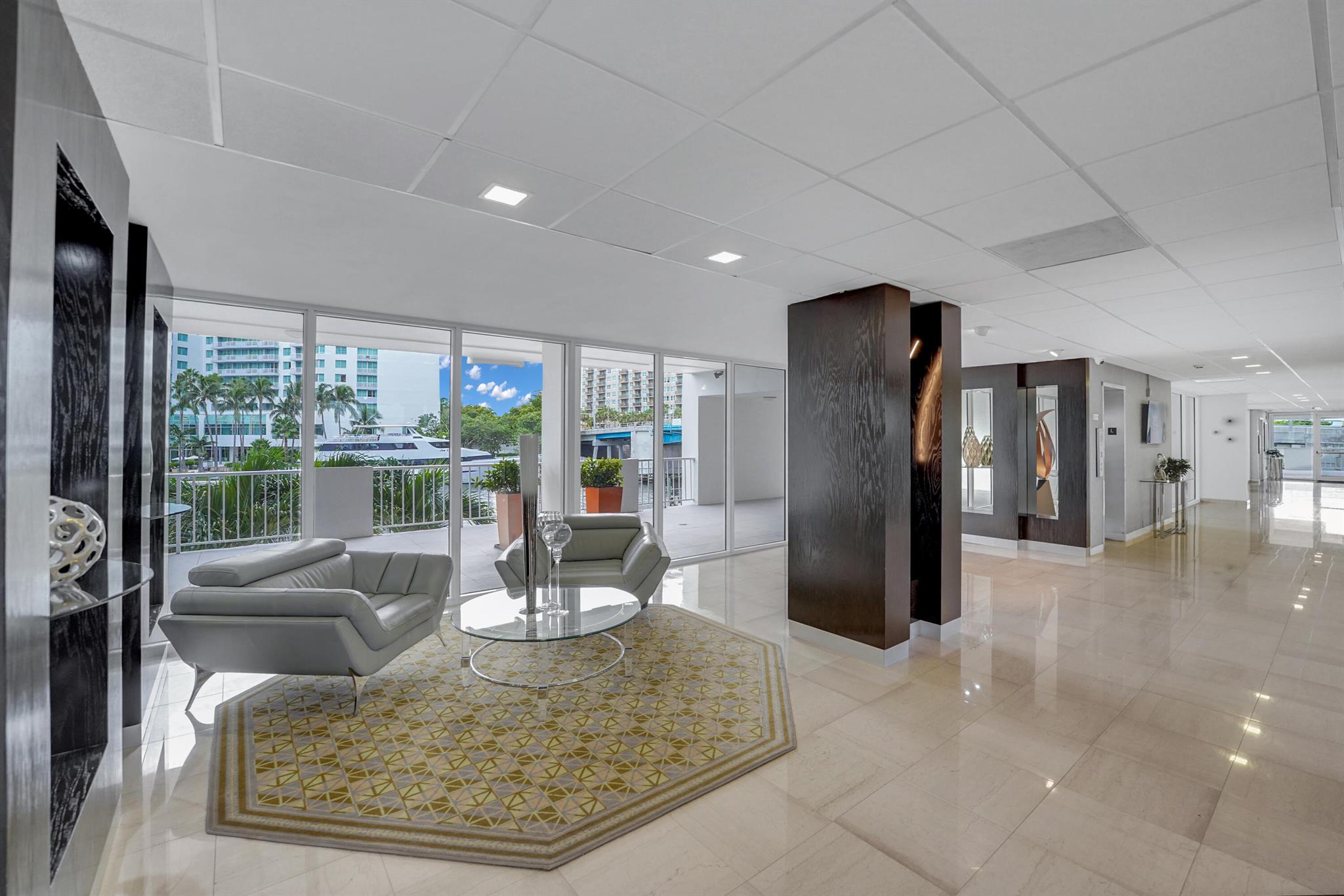2800 E Sunrise Blvd #19a Fort Lauderdale, FL 33304