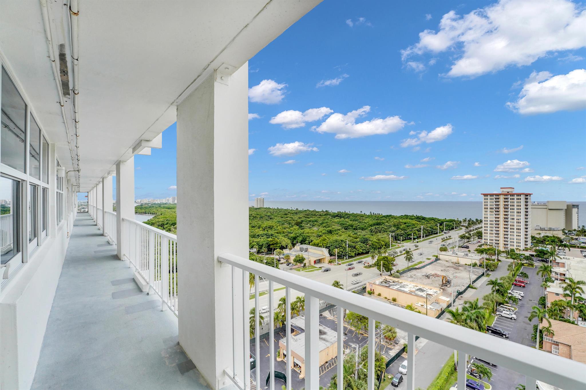 2800 E Sunrise Blvd #19a Fort Lauderdale, FL 33304