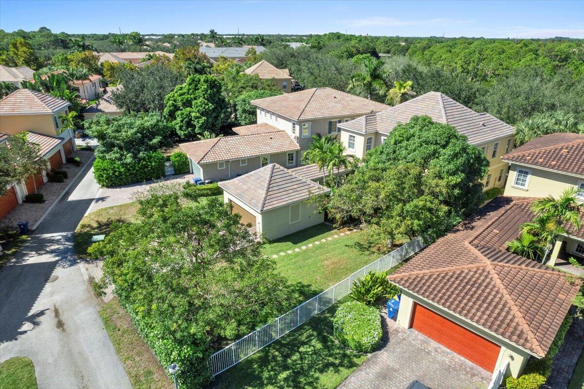 118 Wicklow Ln Jupiter, FL 33458