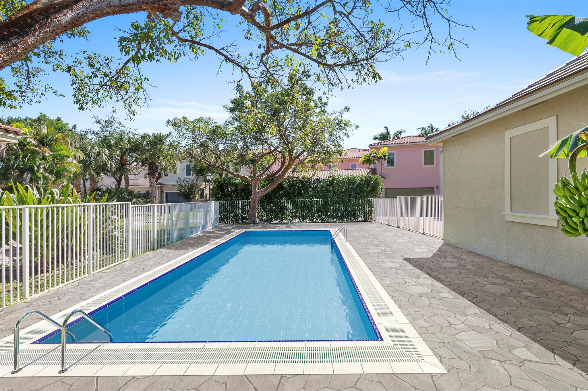 118 Wicklow Ln Jupiter, FL 33458