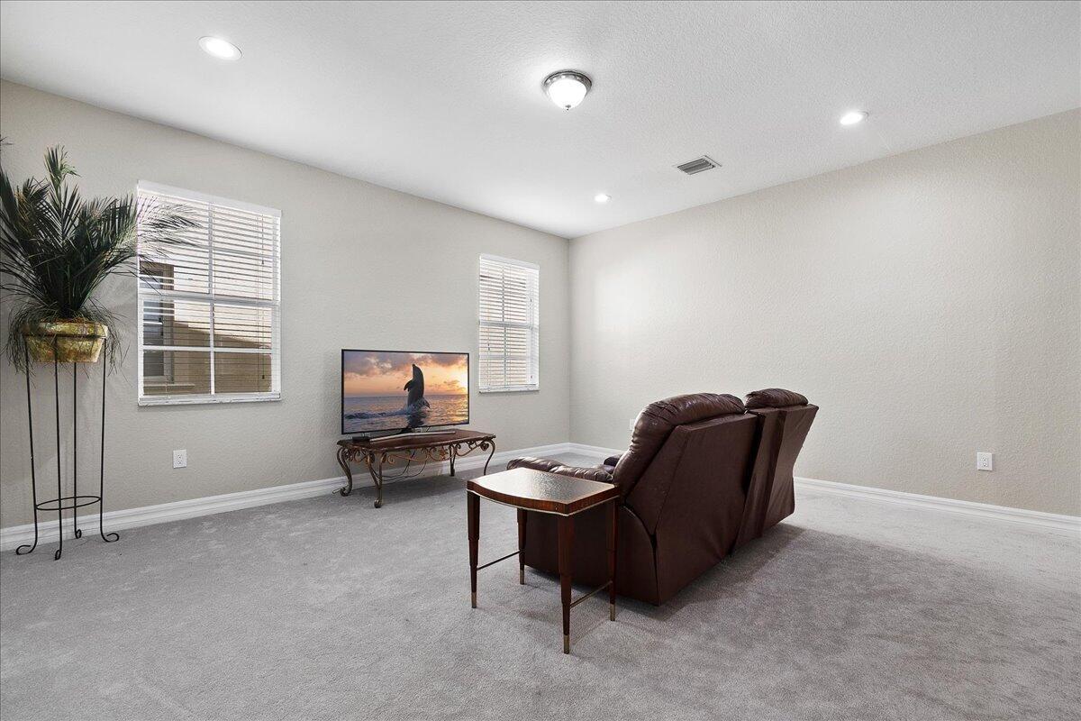 118 Wicklow Ln Jupiter, FL 33458